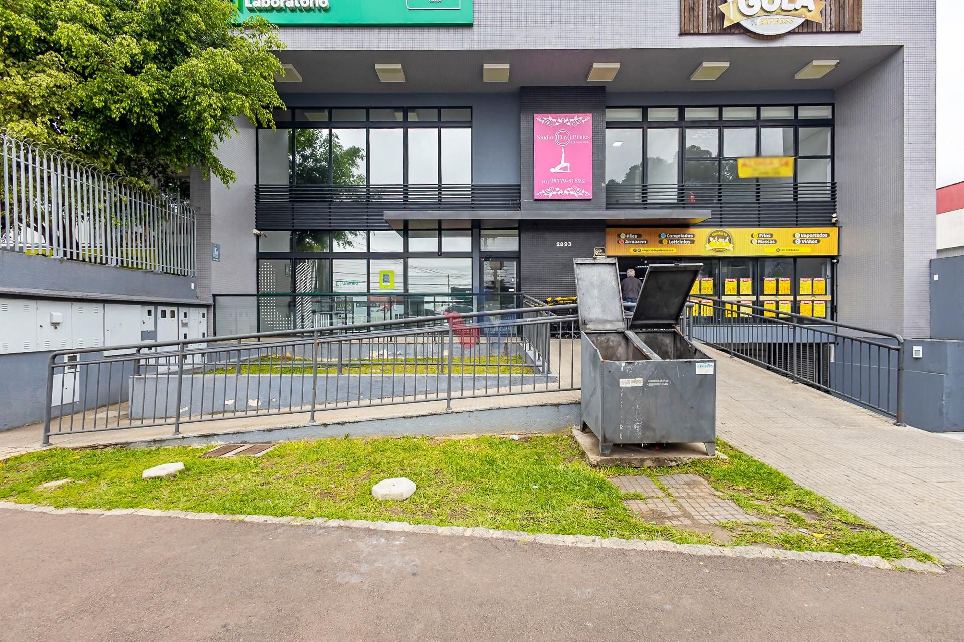 Sala comercial 106 m  para locação com elevador e estacionamento