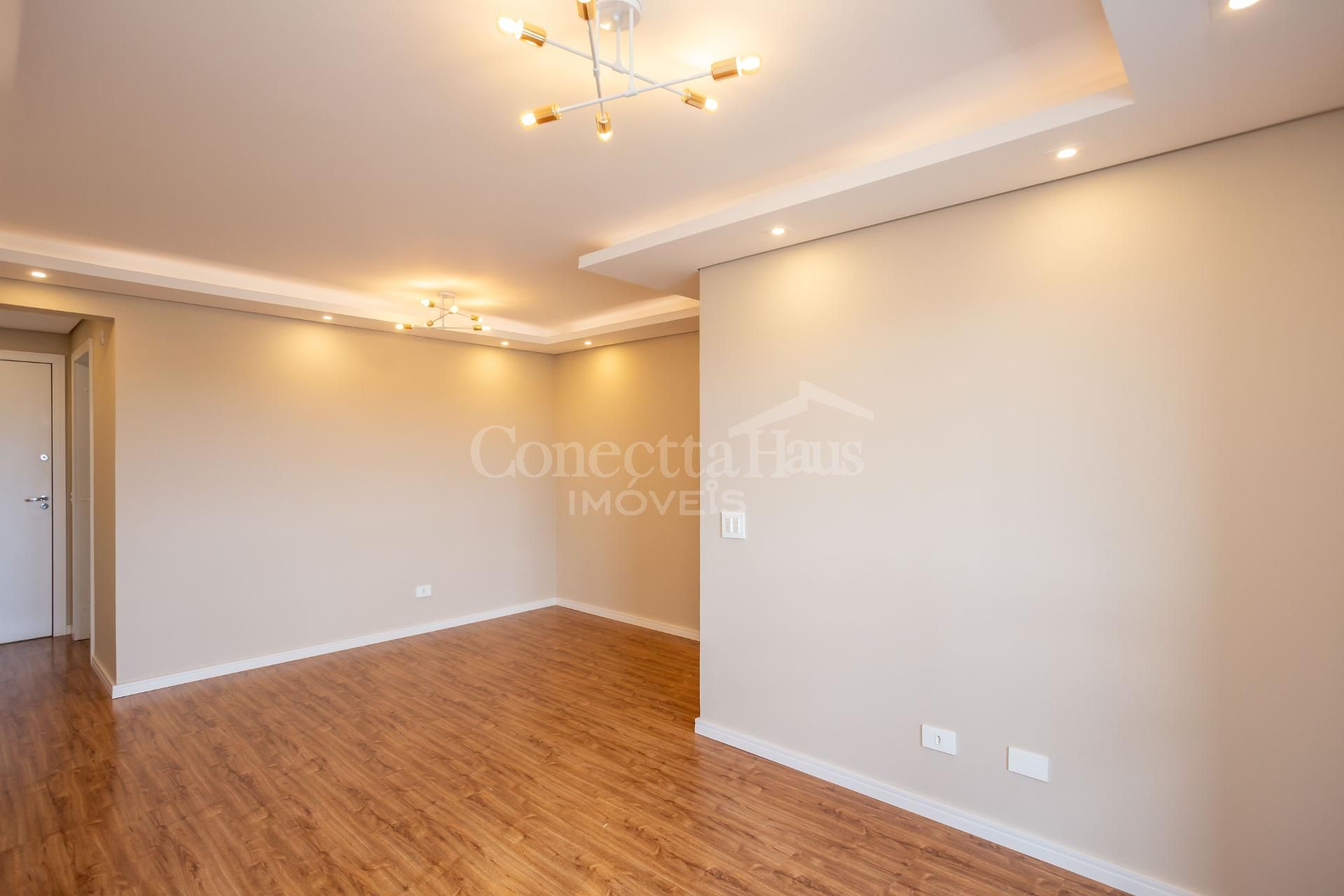 Apartamento reformado com 3 quartos e suíte à venda no Xaxim -...