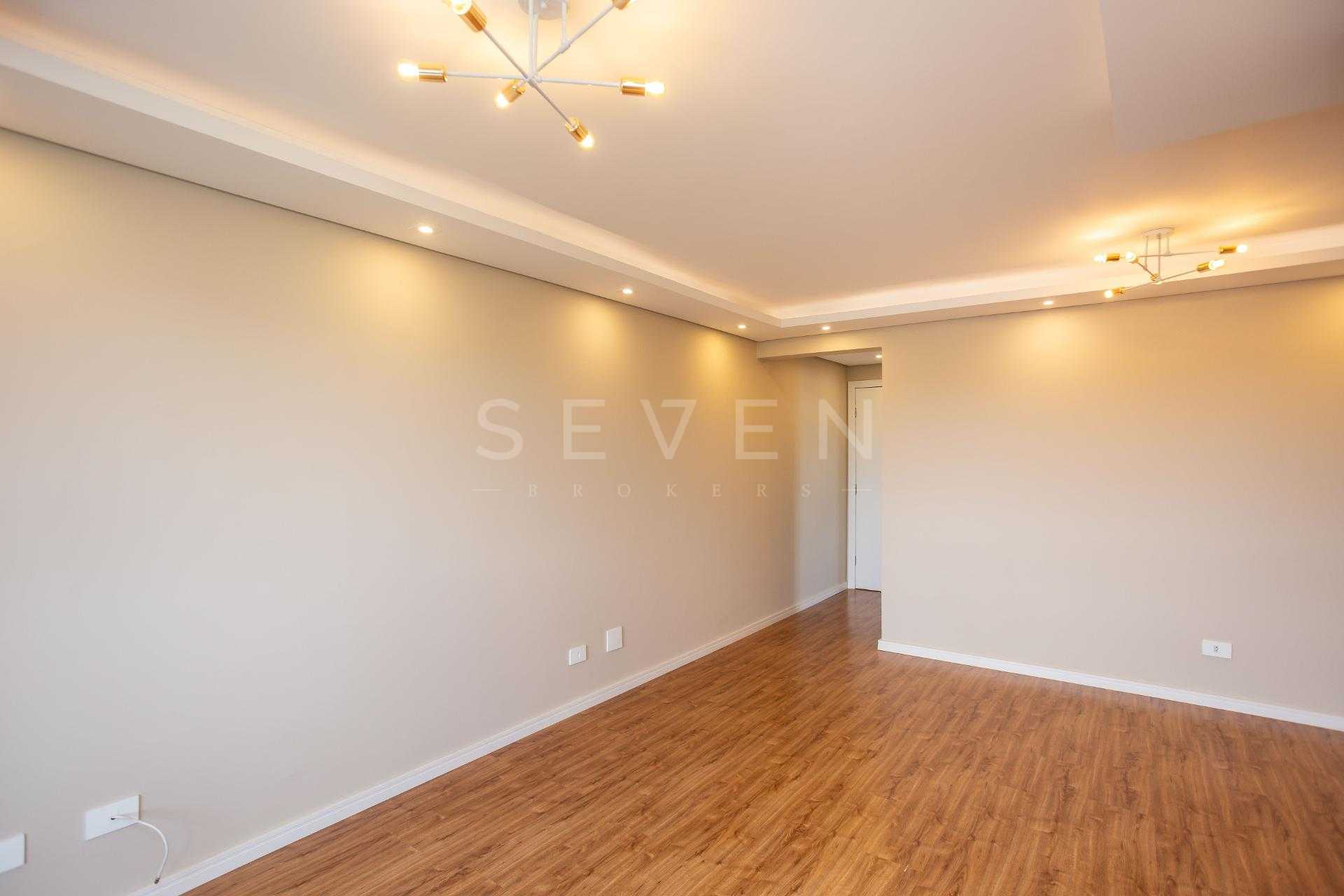 Apartamento reformado com 3 quartos e suíte à venda no Xaxim -...