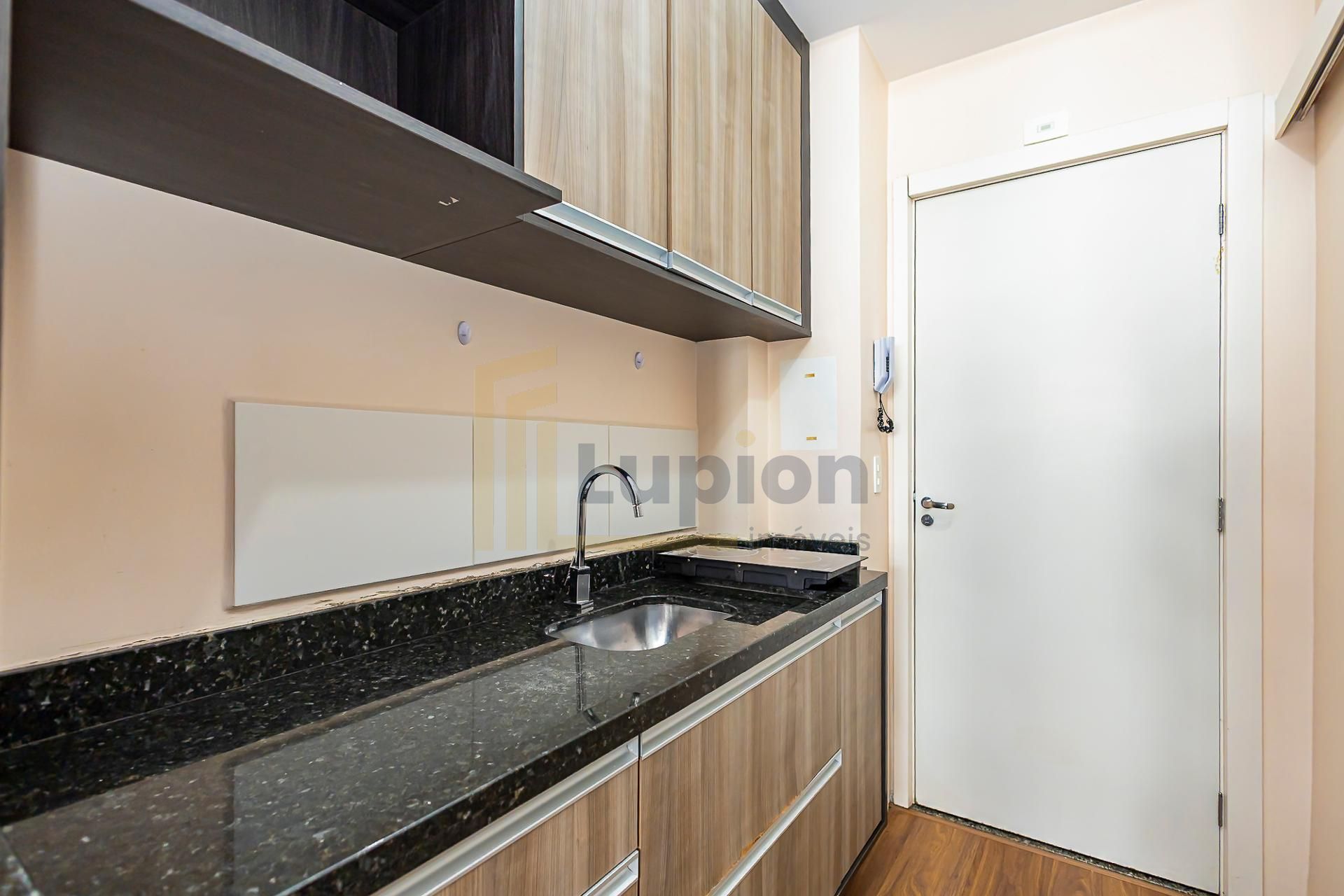 Studio Mobiliado para locação no Portão - Curitiba PR - Ótima ...