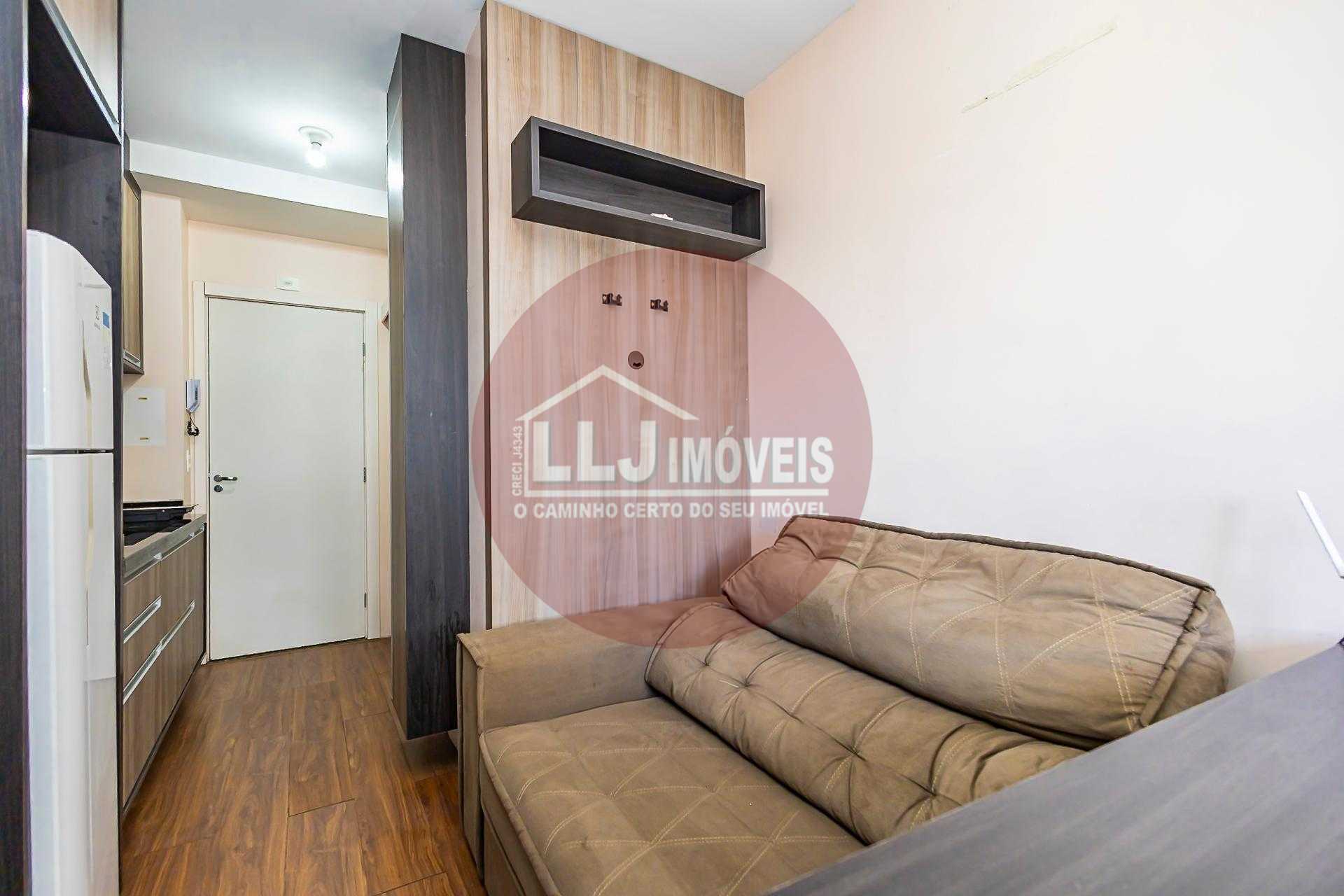 Studio Mobiliado para locação no Portão - Curitiba PR - Ótima Localização