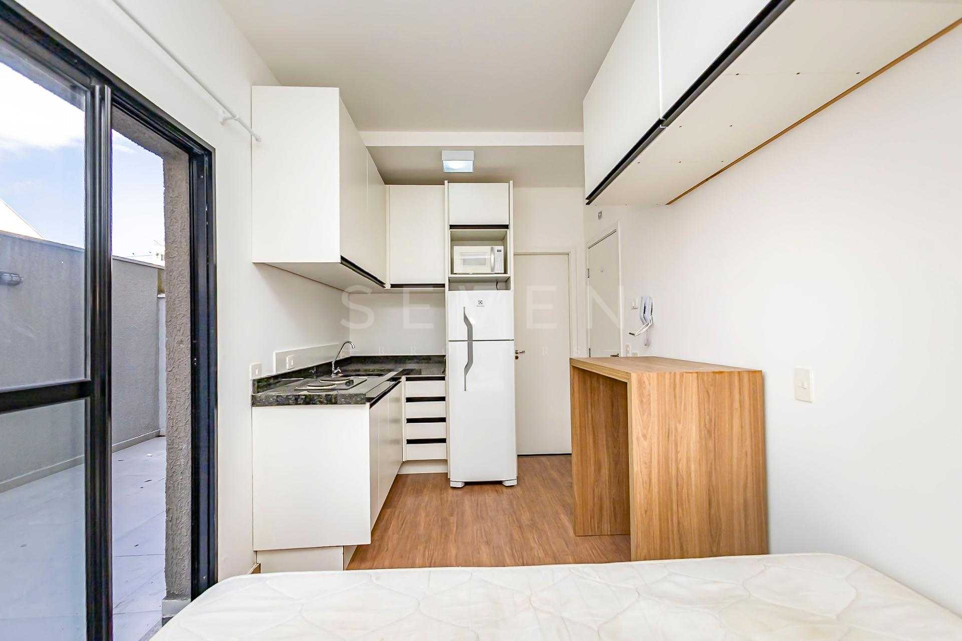 Garden Compacto no Edifício Vivart - Novo Mundo Curitiba