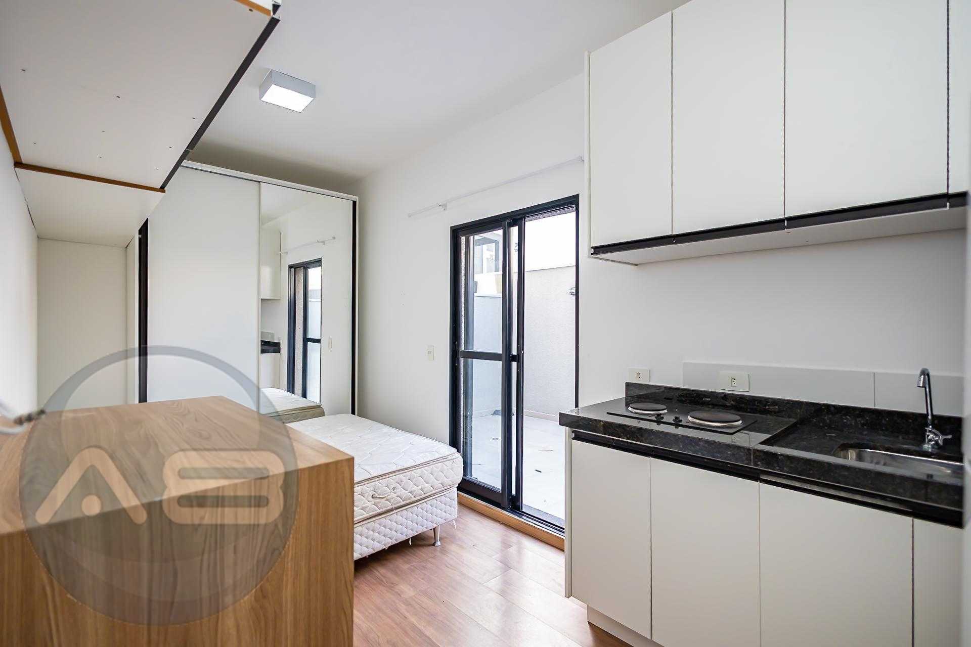 Garden Compacto no Edif?cio Vivart - Novo Mundo Curitiba