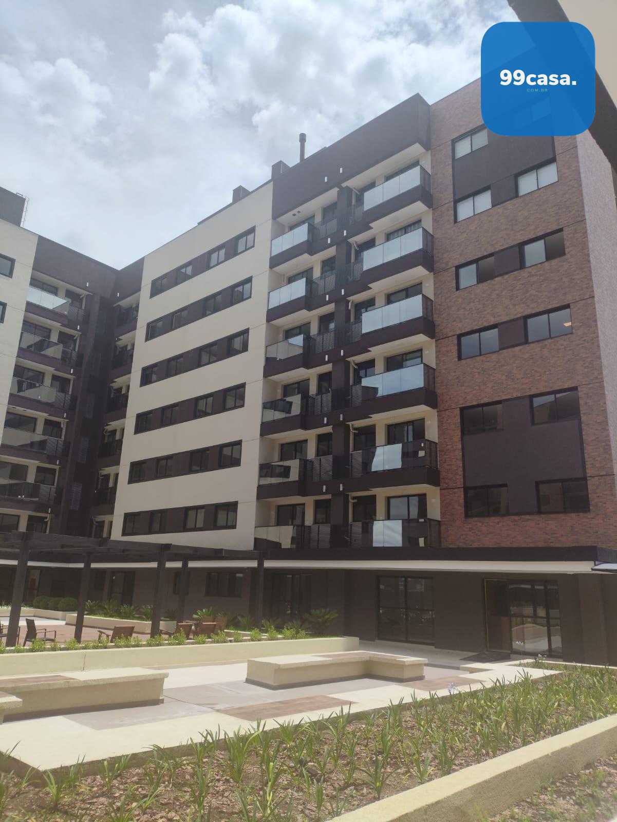 Apartamento 2 Quartos para locação no Mossunguê ao Lado do Par...