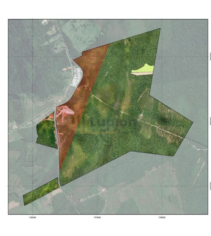 Área à venda, 3.101.392 m  por R   SOB CONSULTA - Vila da Glór...