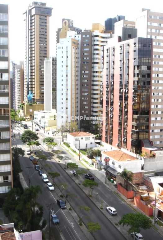 Sala Comercial à venda, com vaga de garagem, no Bigorrilho, CU...