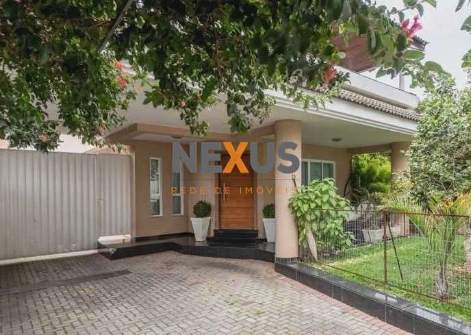 Sobrado com 4 dormitórios à venda, bairro GUAÍRA - CURITIBA - PR