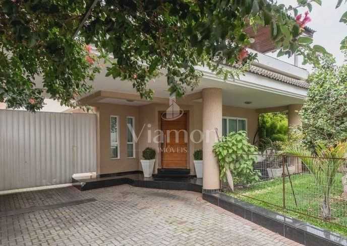 Sobrado com 4 dormitórios à venda, bairro GUAÍRA - CURITIBA - PR