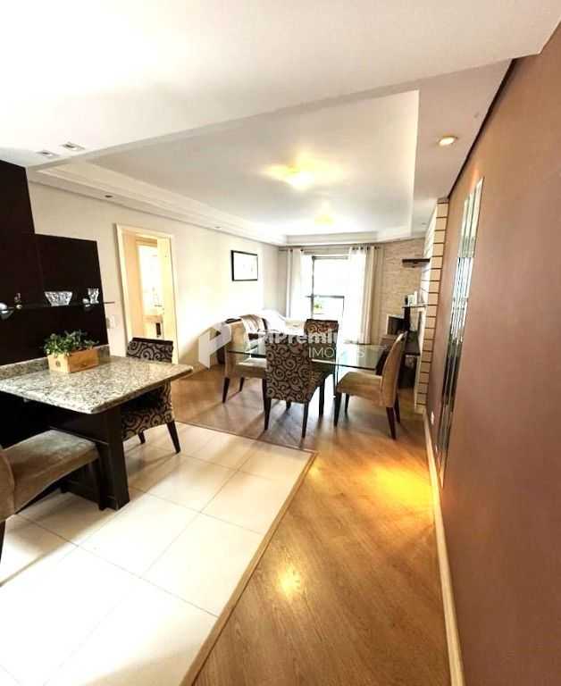 Apartamento com 3 dormitórios  1 suíte  à venda, em Vila Izabe...