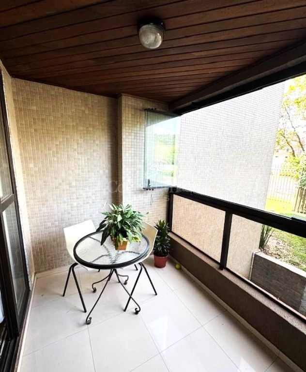 Apartamento com 3 dormitórios  1 suíte  à venda, em Vila Izabe...