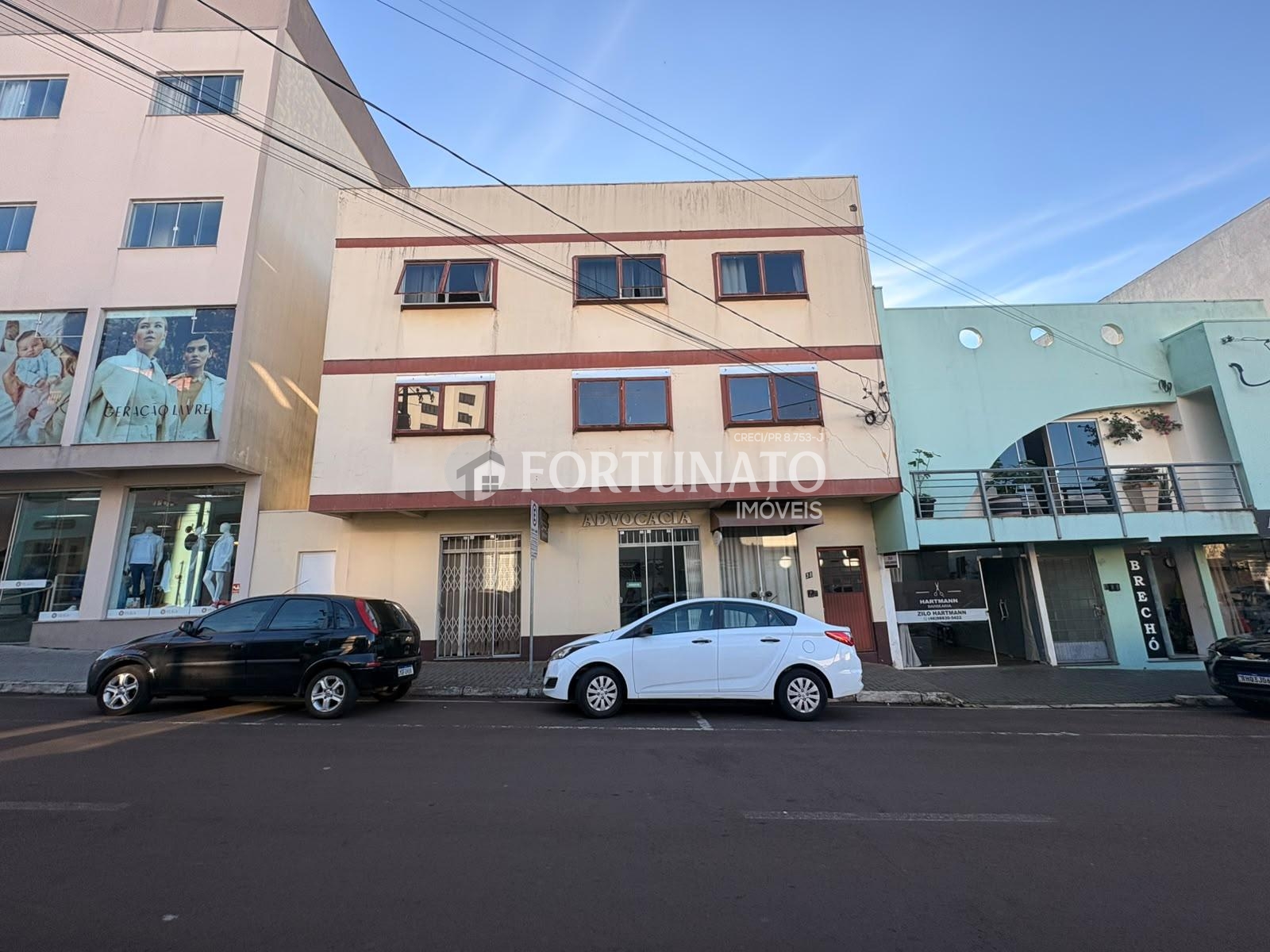 VENDE-SE APARTAMENTO NO CENTRO