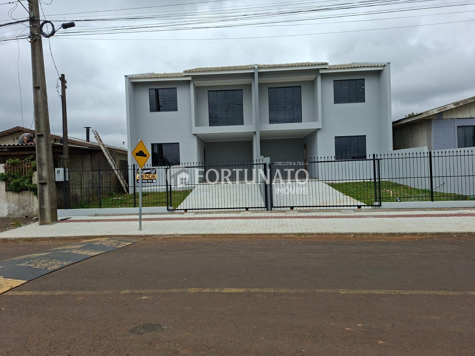 SOBRADOS À VENDA NO BAIRRO SANTUÁRIO