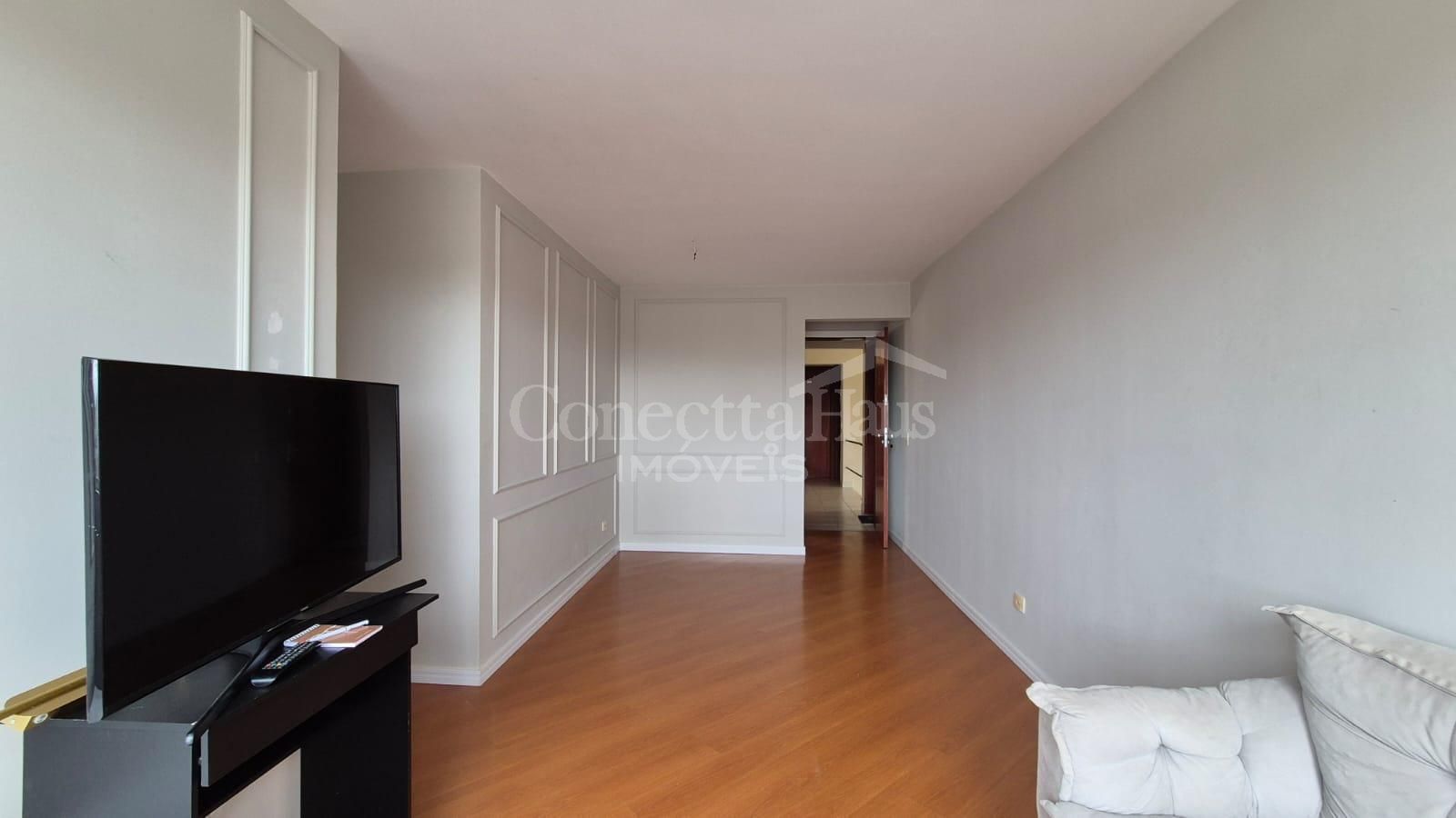 Apartamento 3 quartos no bairro Santa Candida semi mobiliado