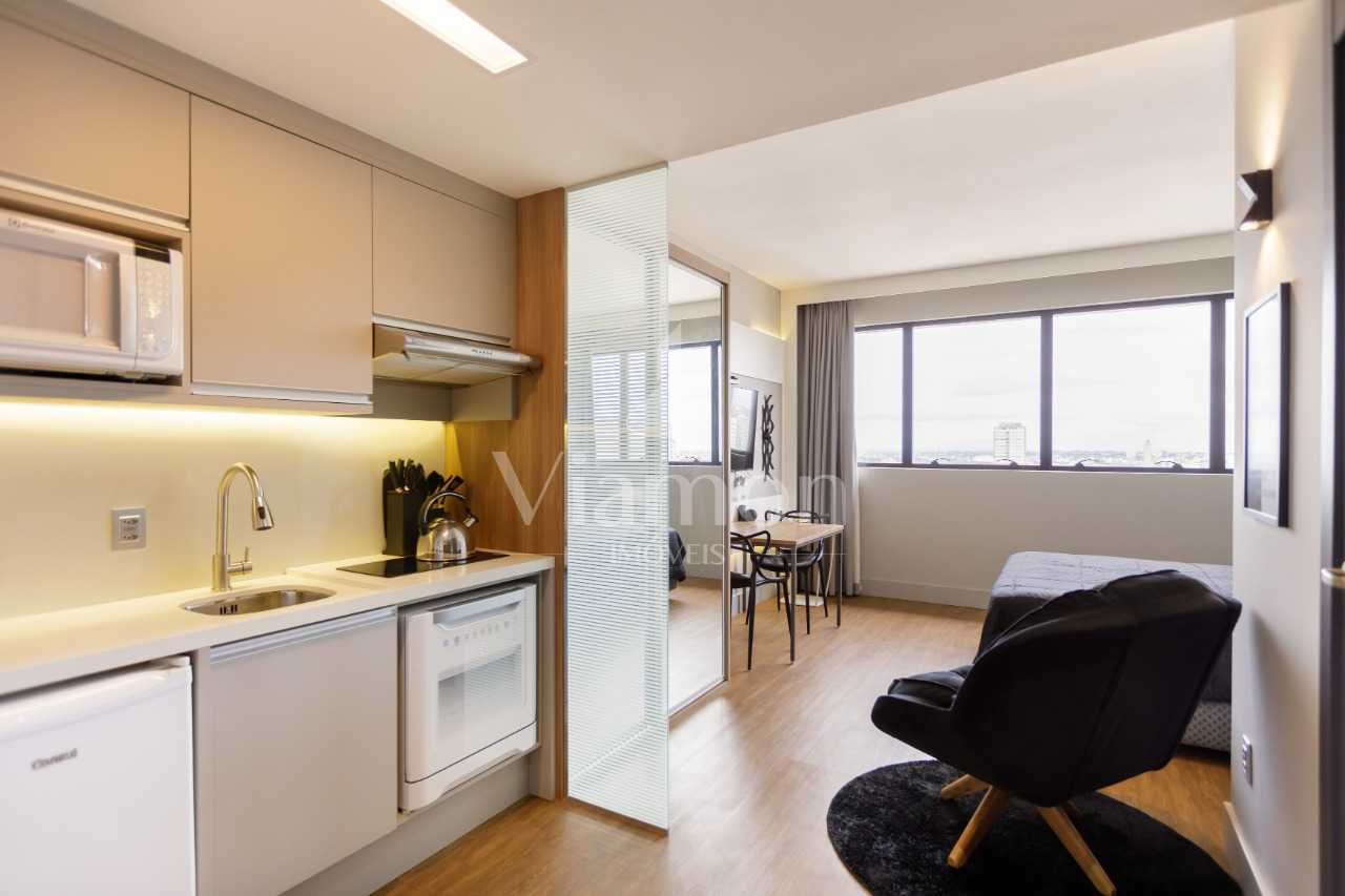 Studio pronto para morar - Batel