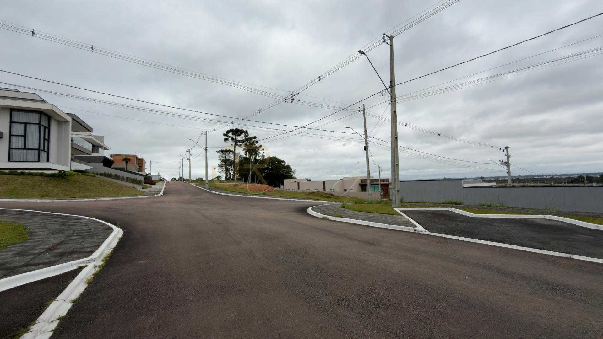 Casa em condomínio à venda com 289,26m , por R  1.600.000,00 n...