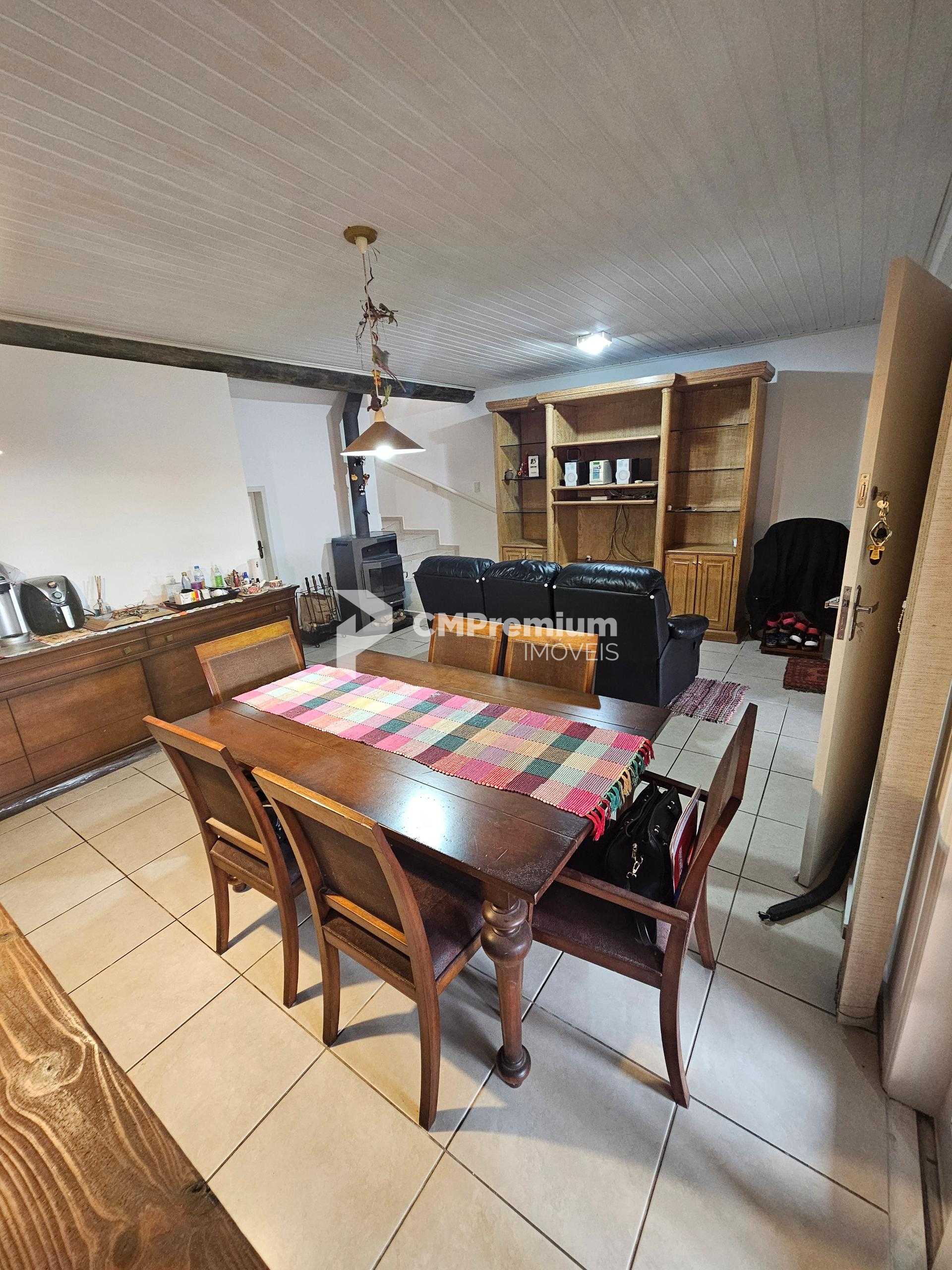 Casa Bairro Alto 153 m   3 qtos 1 ste  no terreo, 2ª Casa 50 m...