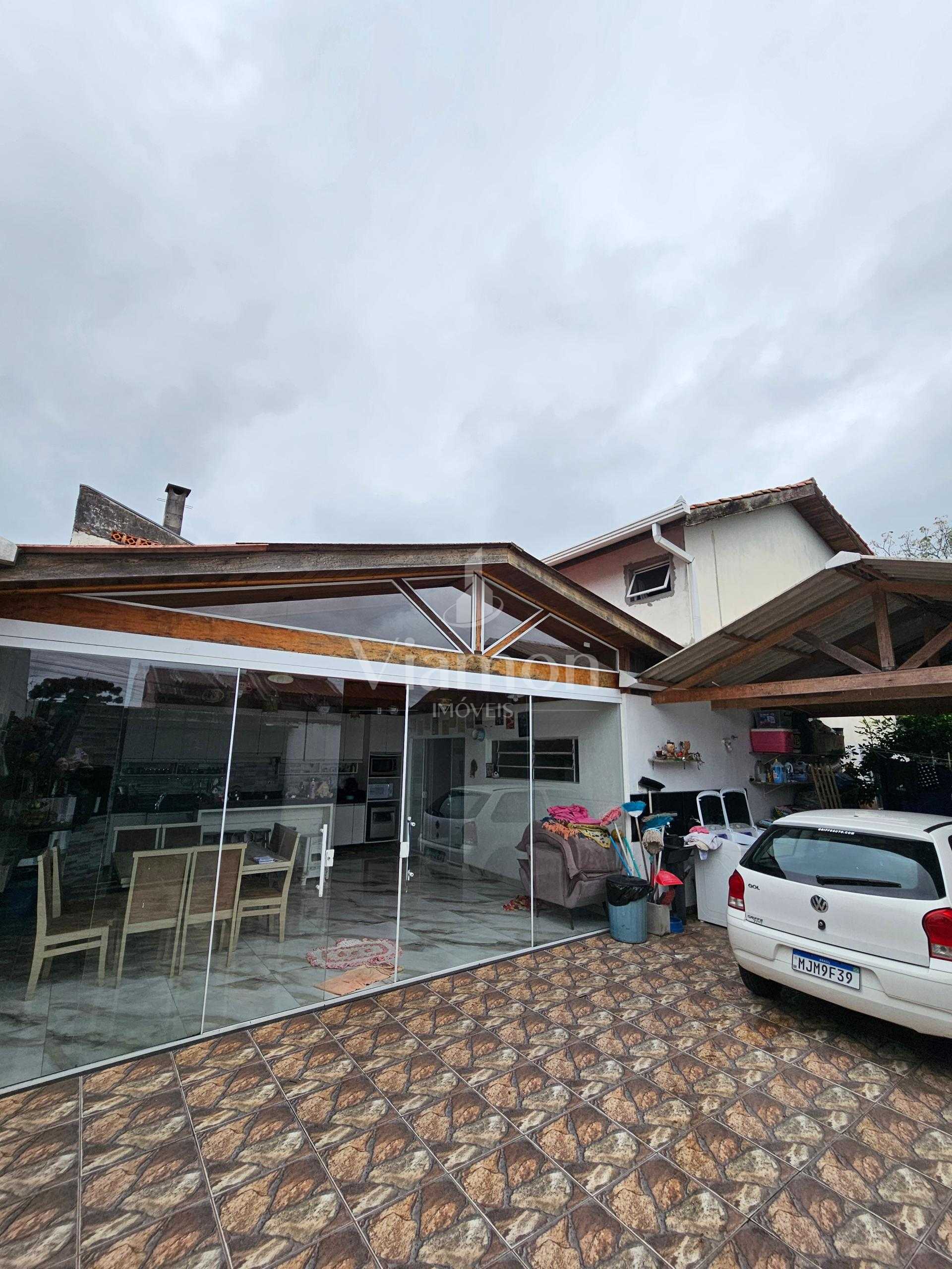 Sobrado Bairro Alto 140 m , 04 quartos, sendo 01 no térreo, av...