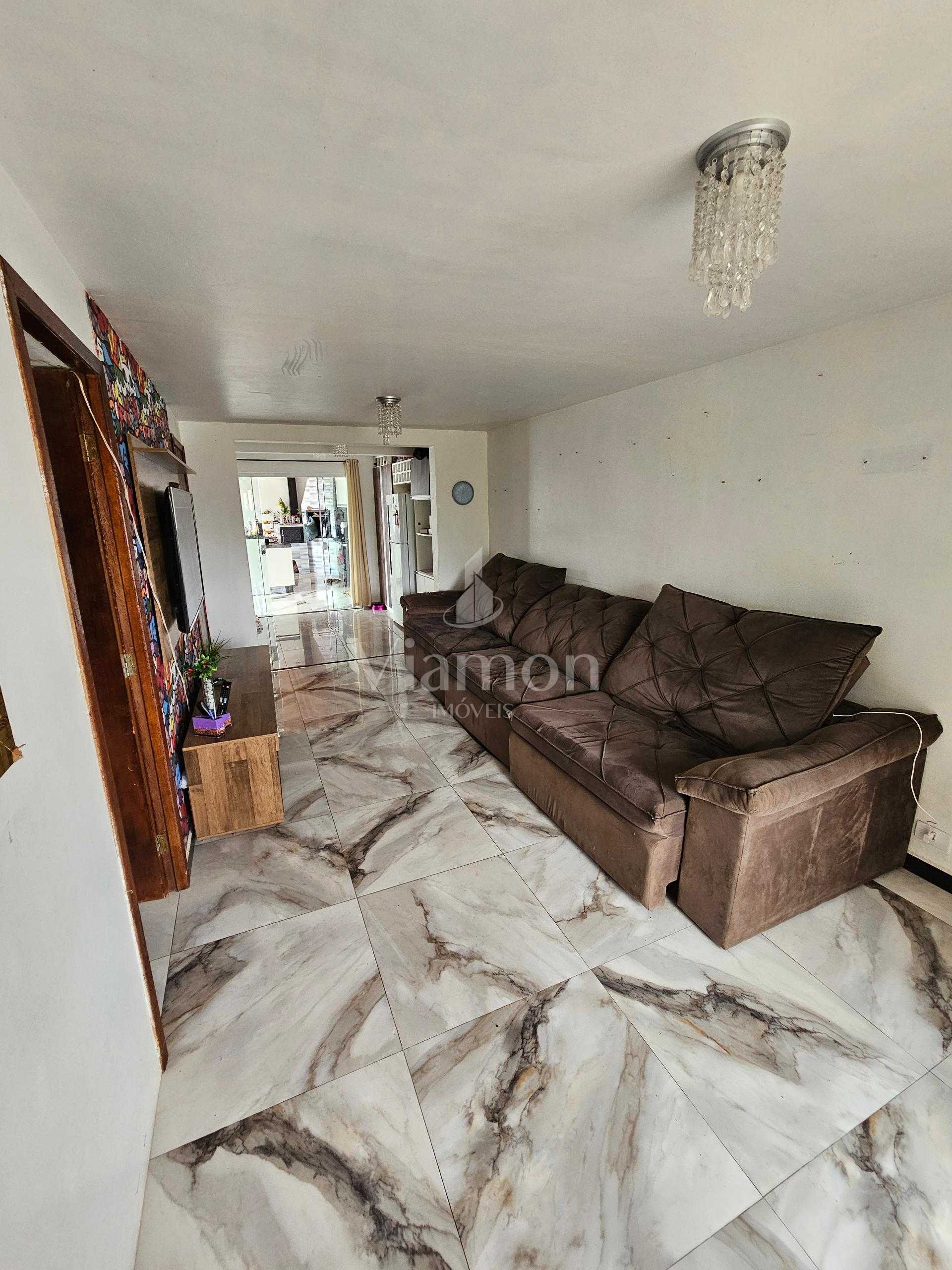 Sobrado Bairro Alto 140 m , 04 quartos, sendo 01 no térreo, av...