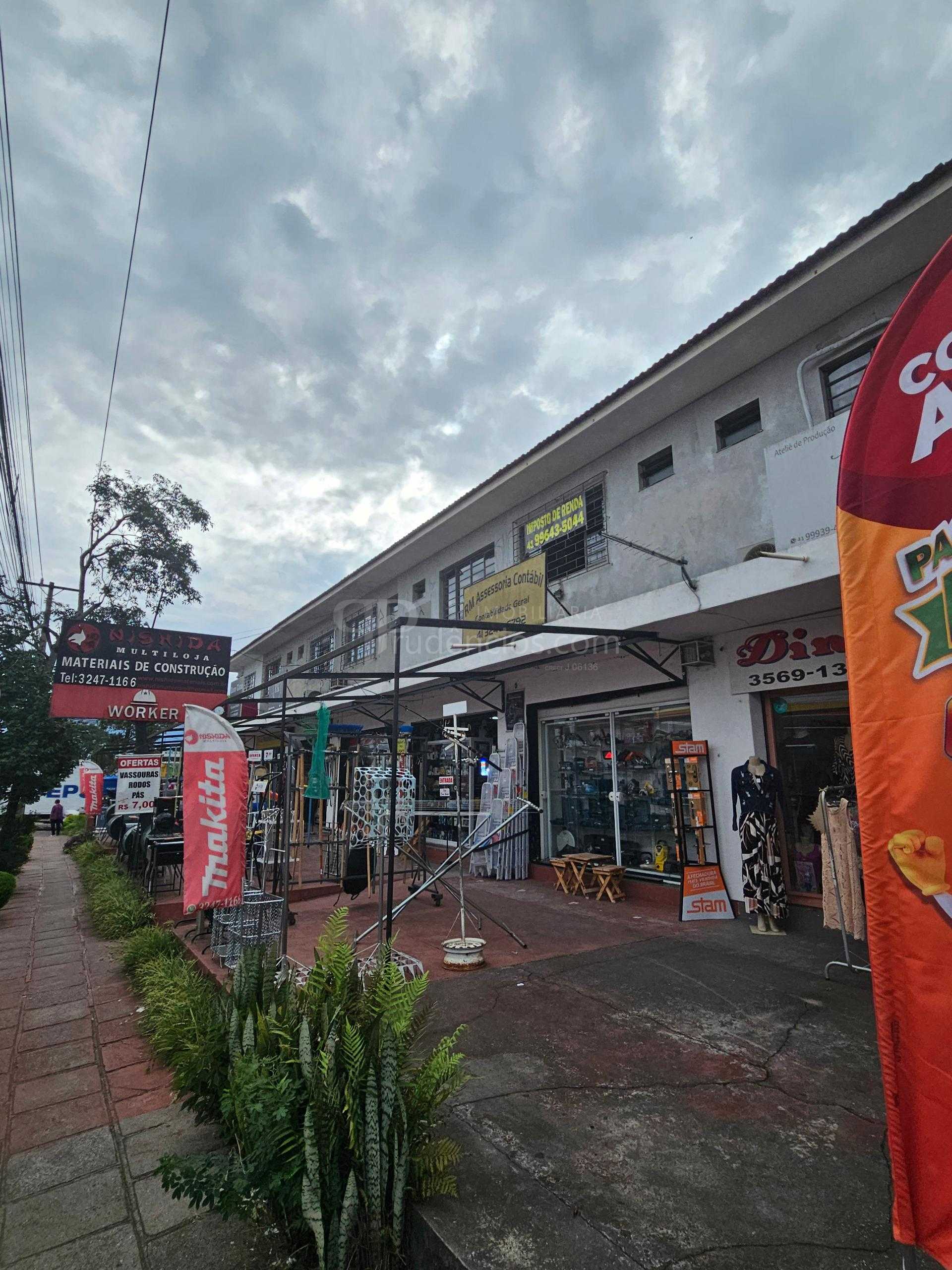 Sala comercial -Novo Mundo-,30 m2 rua Pedro  Zagonel R  150 mil