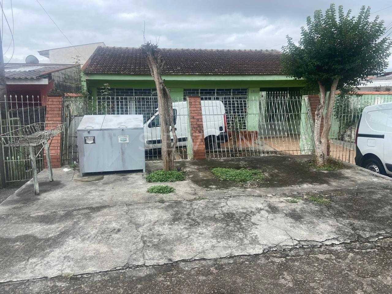 Terreno 500m   10x50 , 1 casa   4 kitinetes, excelente investi...