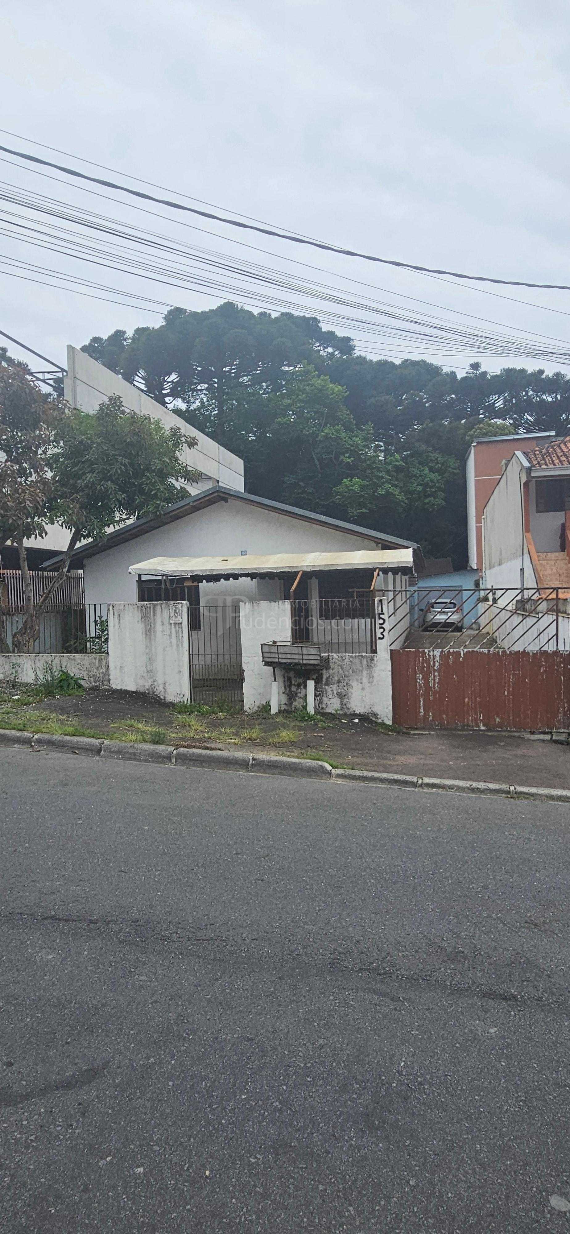 Terreno Boa vista 484 m2 11x44  ZR-2 com 2 casas não averbadas...