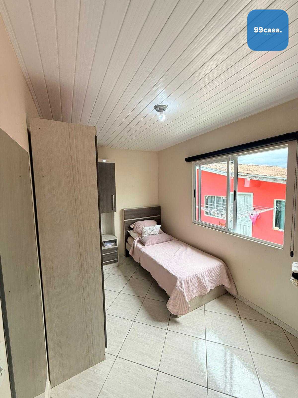 Bairro Alto- Terreno 500 m2,4 casas construídas 200 m2, estuda...