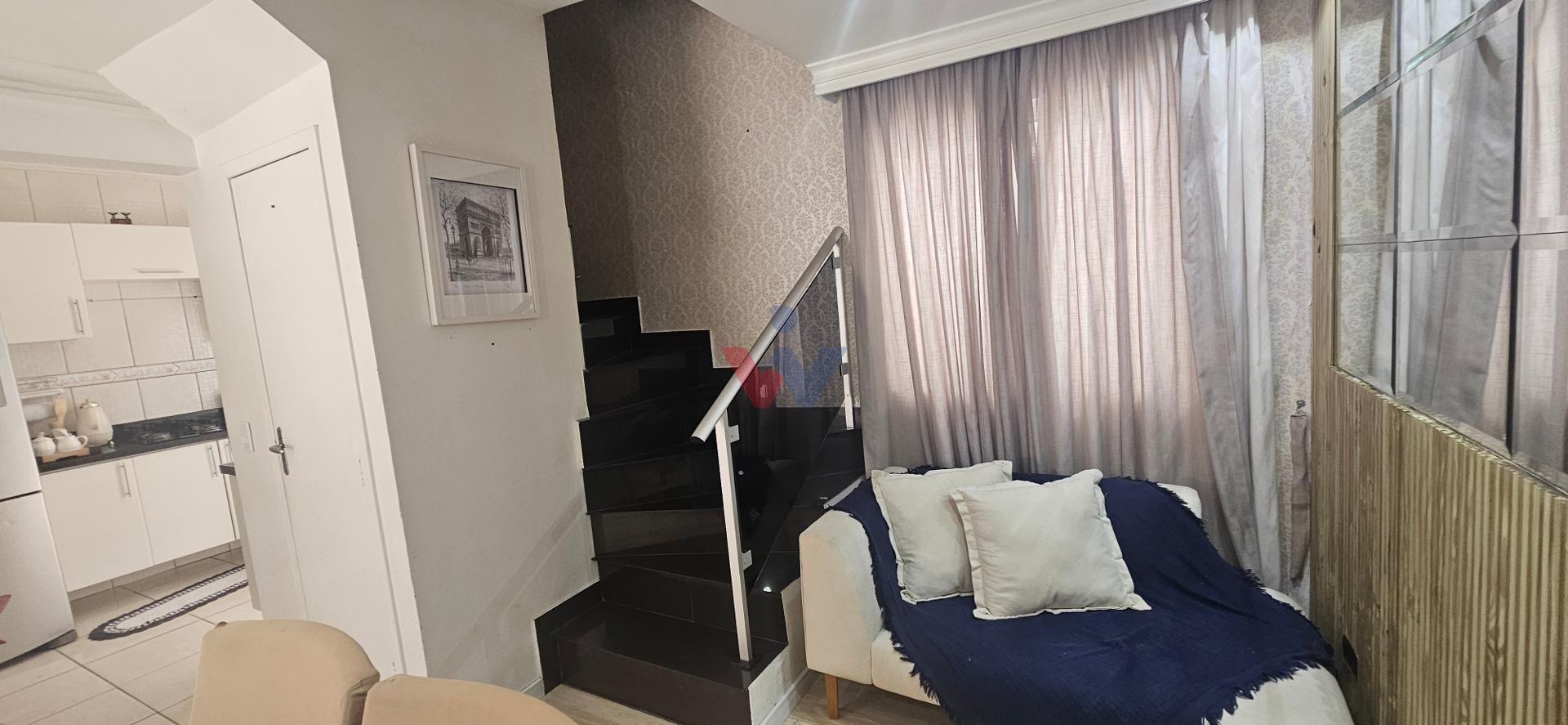 Triplex - Bairro Santa Cândida - 90 m ,recém reformado, 03 qto...