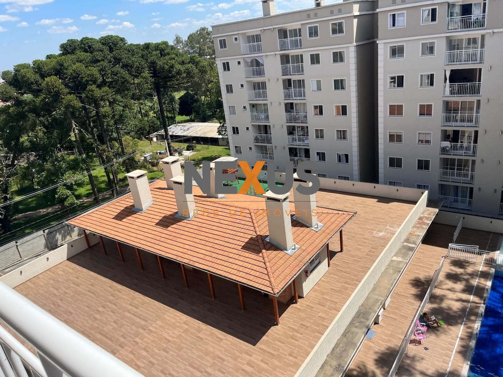 APTO PINHAIS- Cond Graciosa Glub, 02 qtos, vaga coberta, 7 an...