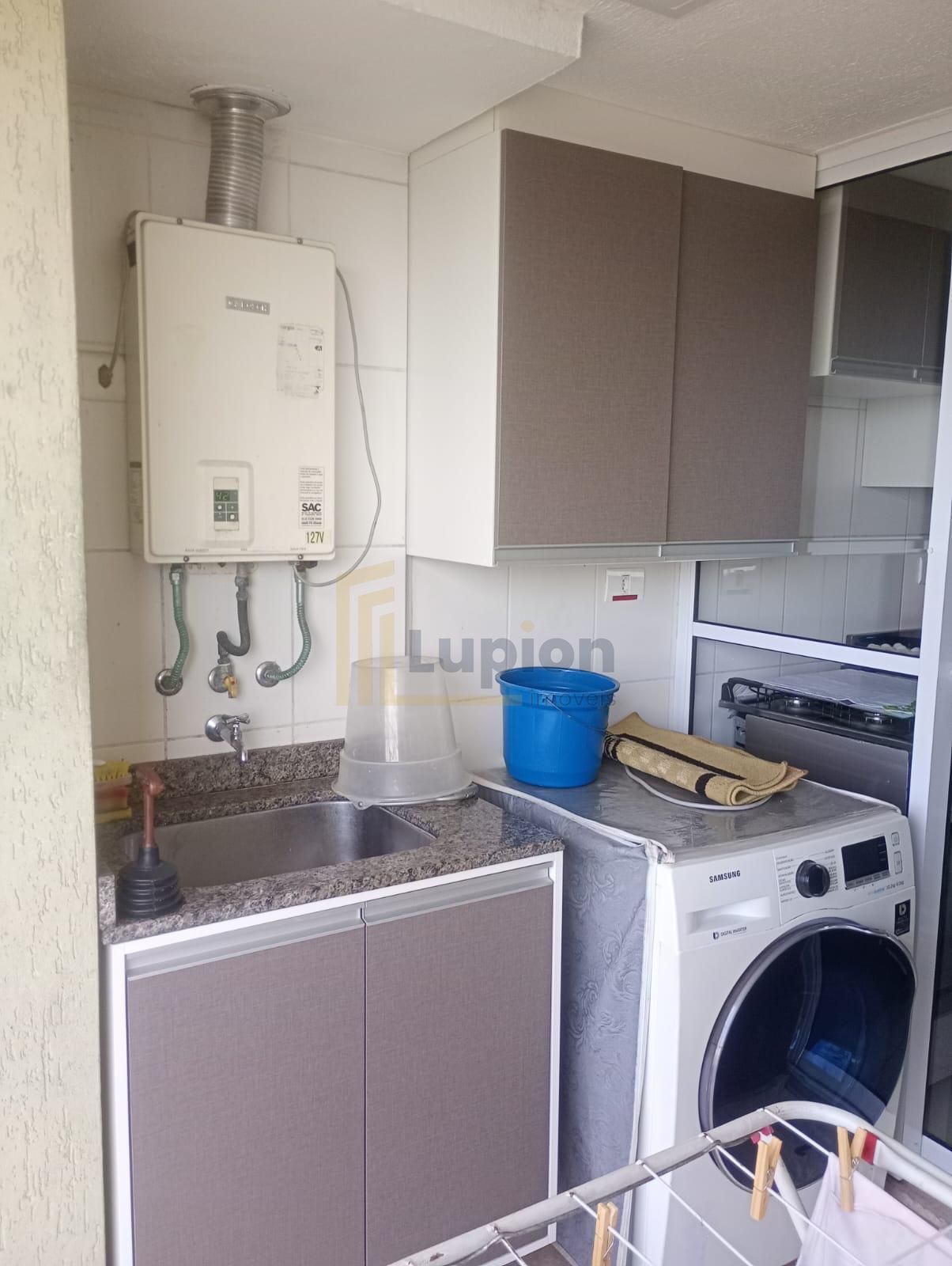 Apto Pinhais- semi mobiliado, 02 qtos, sacada com churrasqueir...