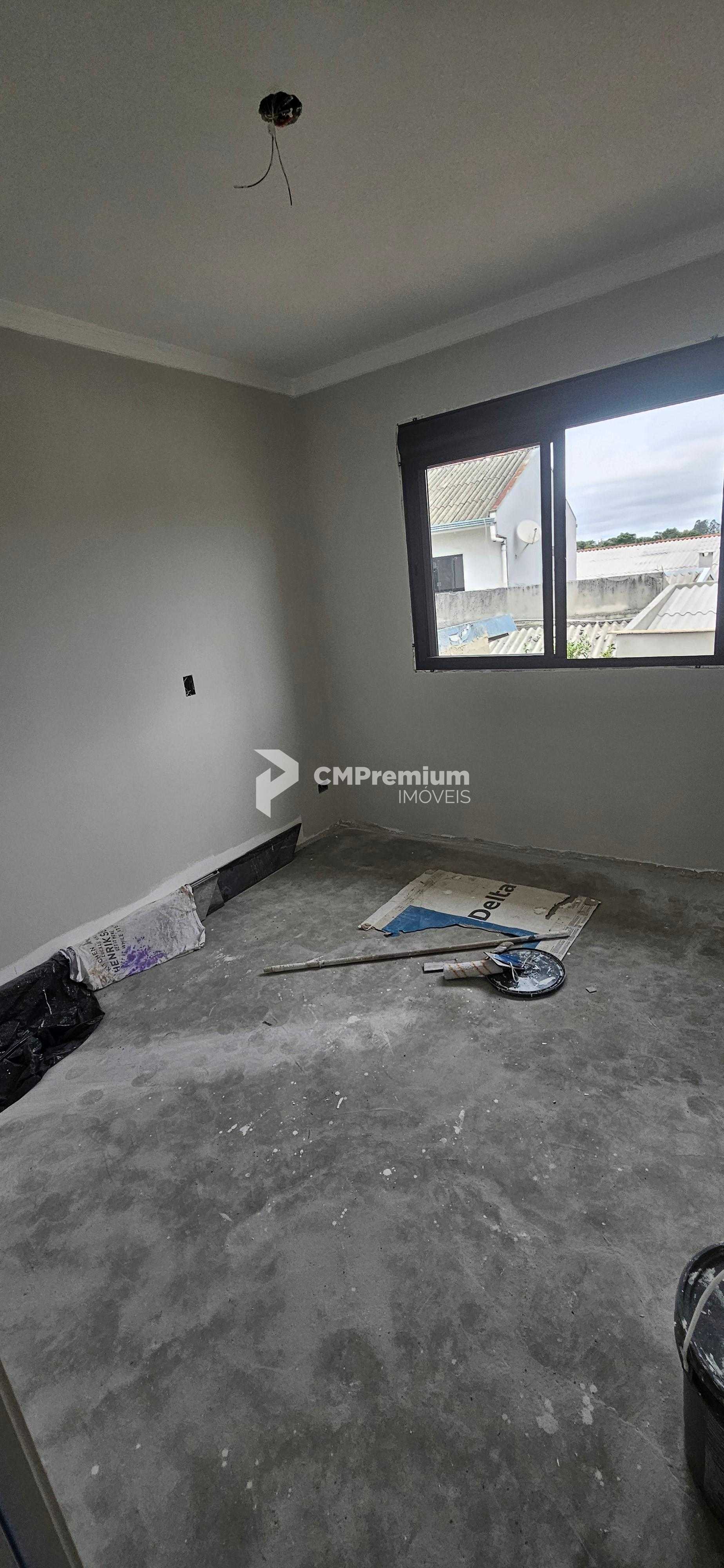 Sobrado Pinhais 174 m2- 03 qtos  ste  02 vagas, R  850 mil