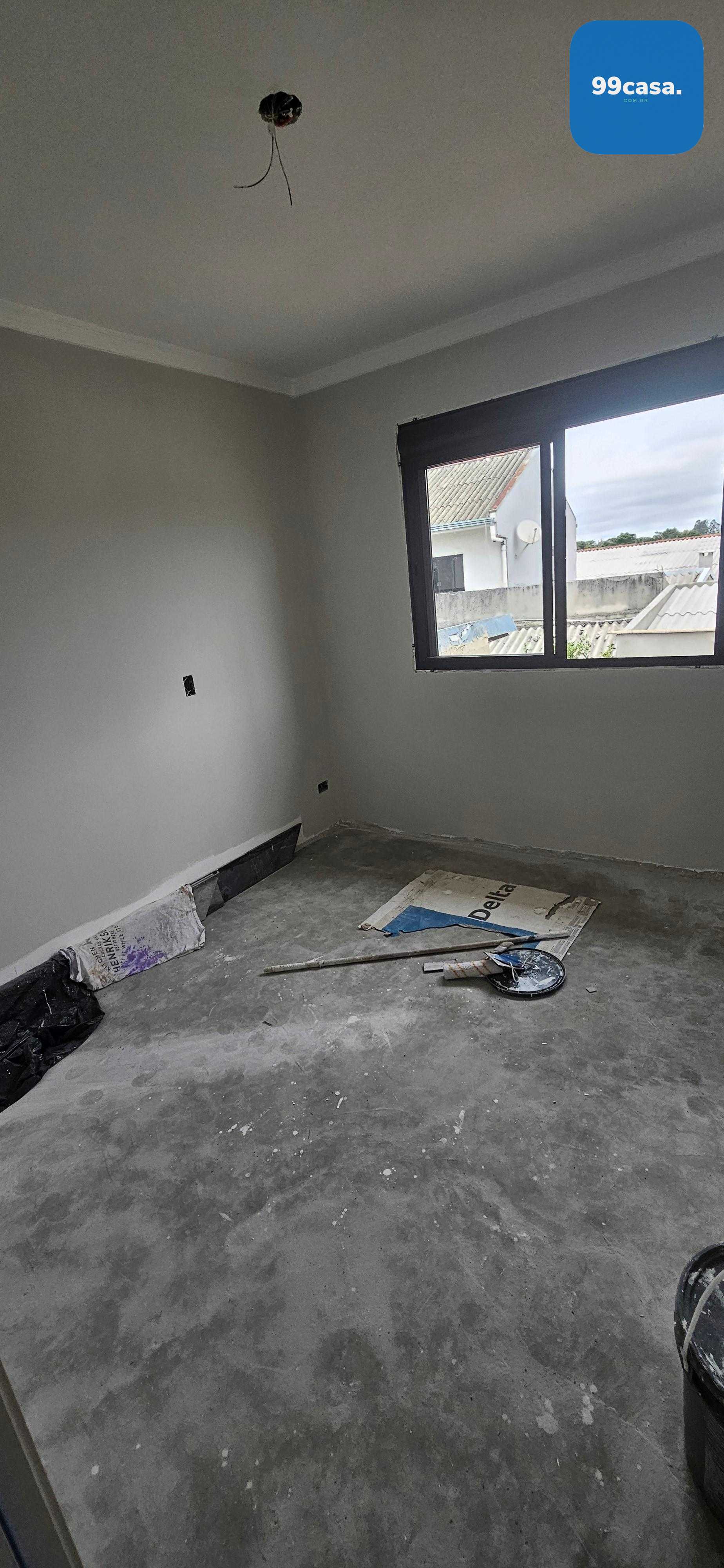 Sobrado Pinhais 174 m2- 03 qtos  ste  02 vagas, R  850 mil