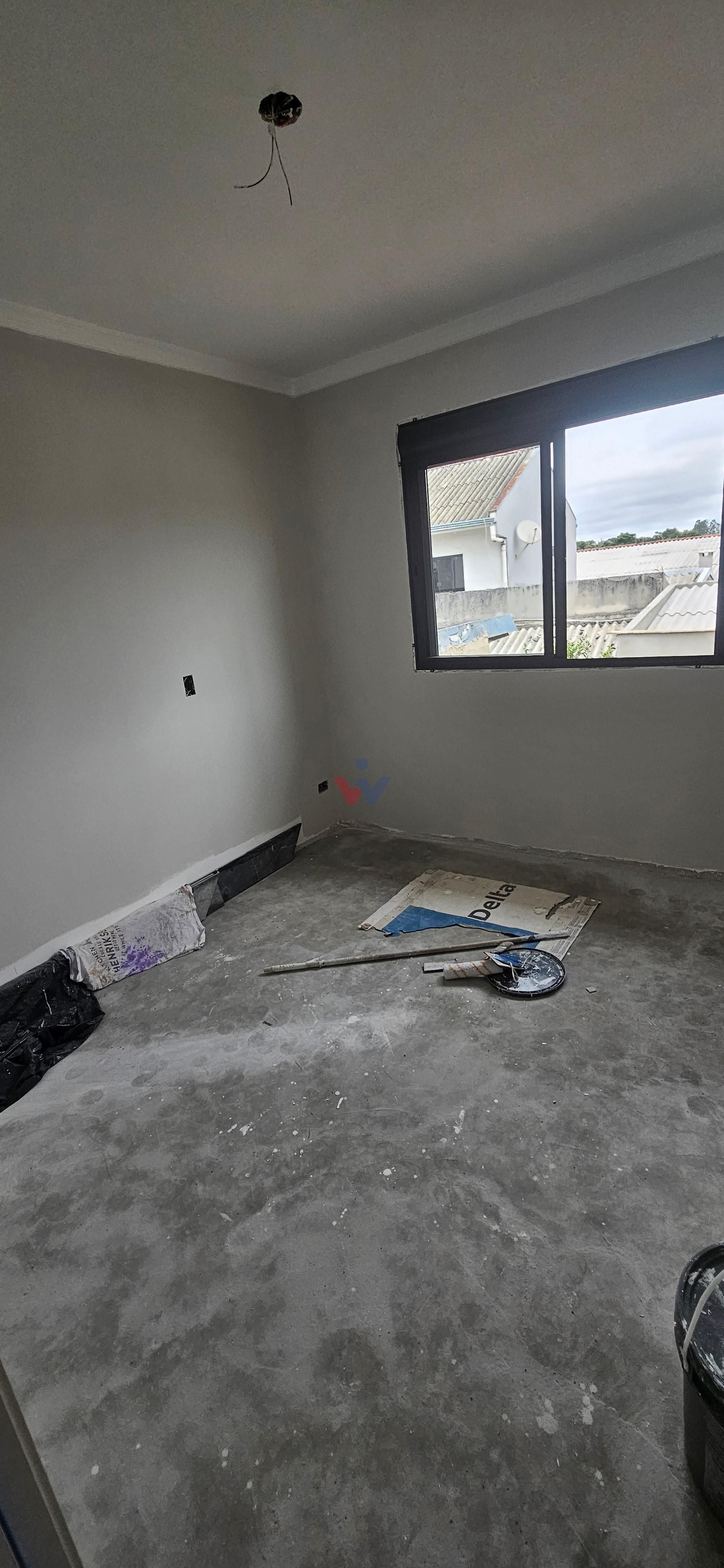 Sobrado Pinhais 174 m2- 03 qtos  ste  02 vagas, R  850 mil