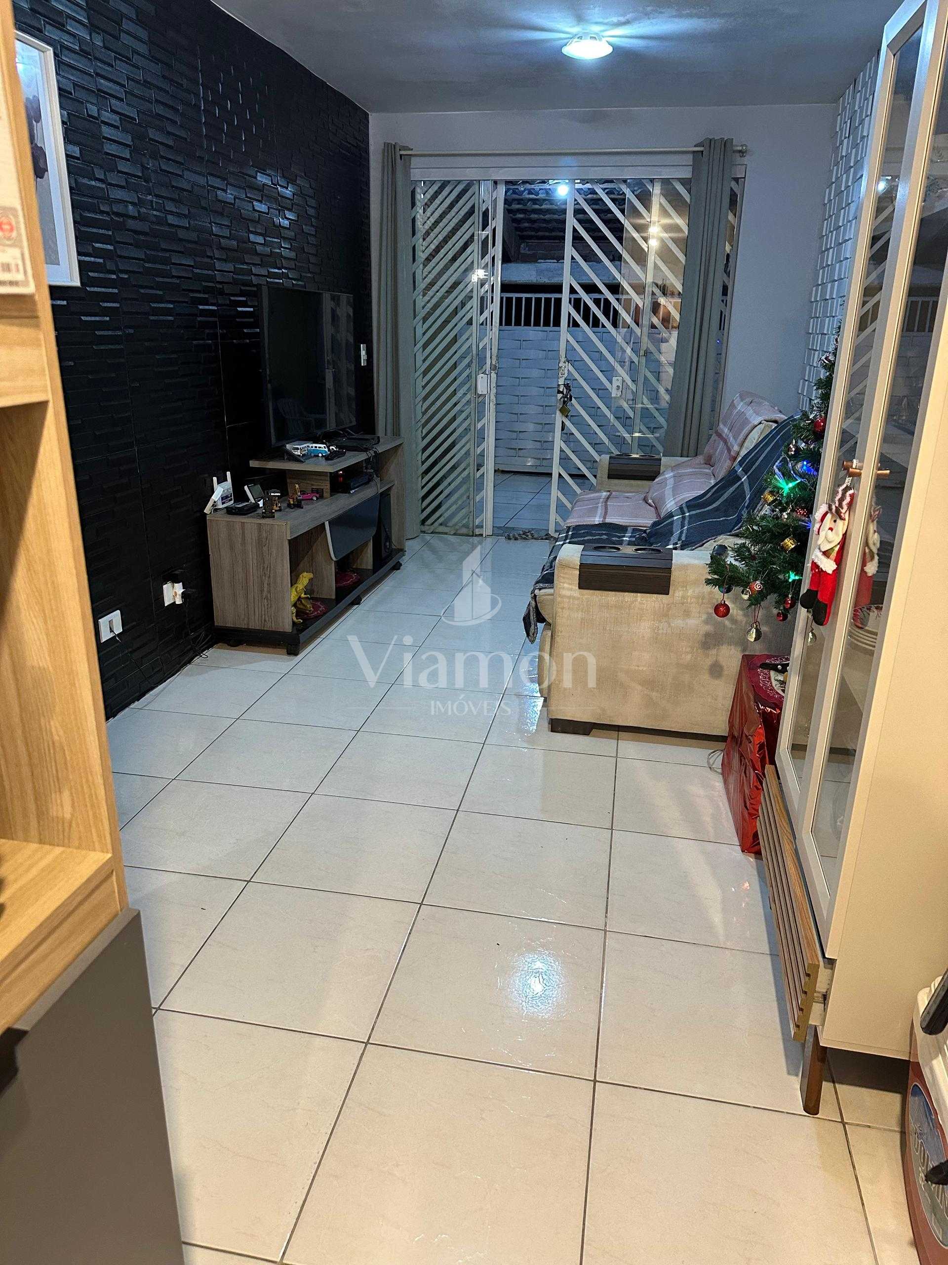 Casa Piraquara 50 m2, 03 qtos, 02 vagas R  250 mil aceita financ.