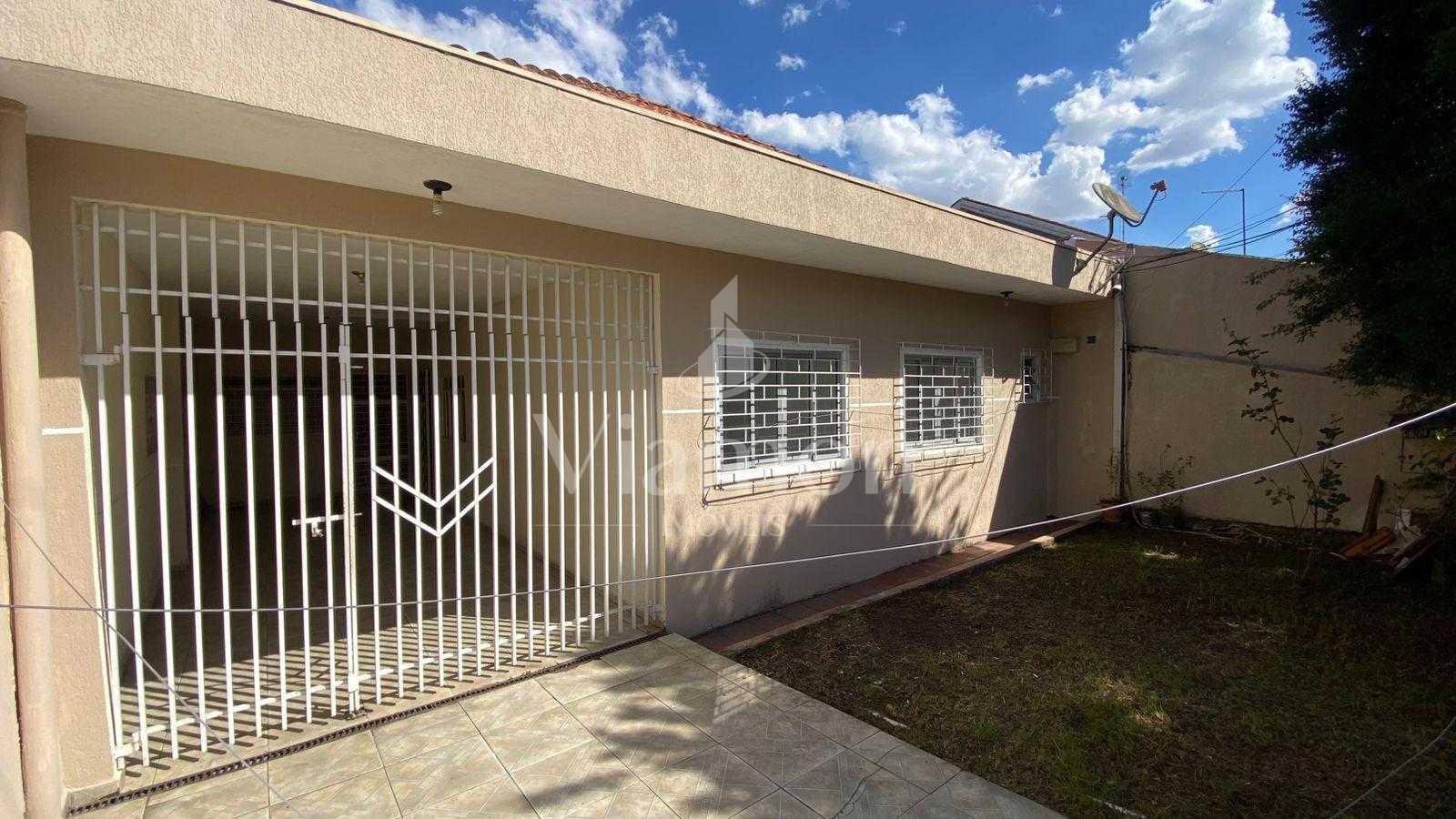 Casa em alvenaria 03 dormitórios sozinha no terreno  com 153,0...