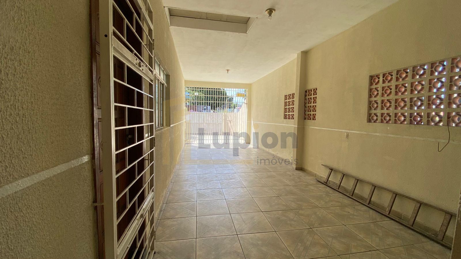 Casa em alvenaria 03 dormitórios sozinha no terreno  com 153,0...