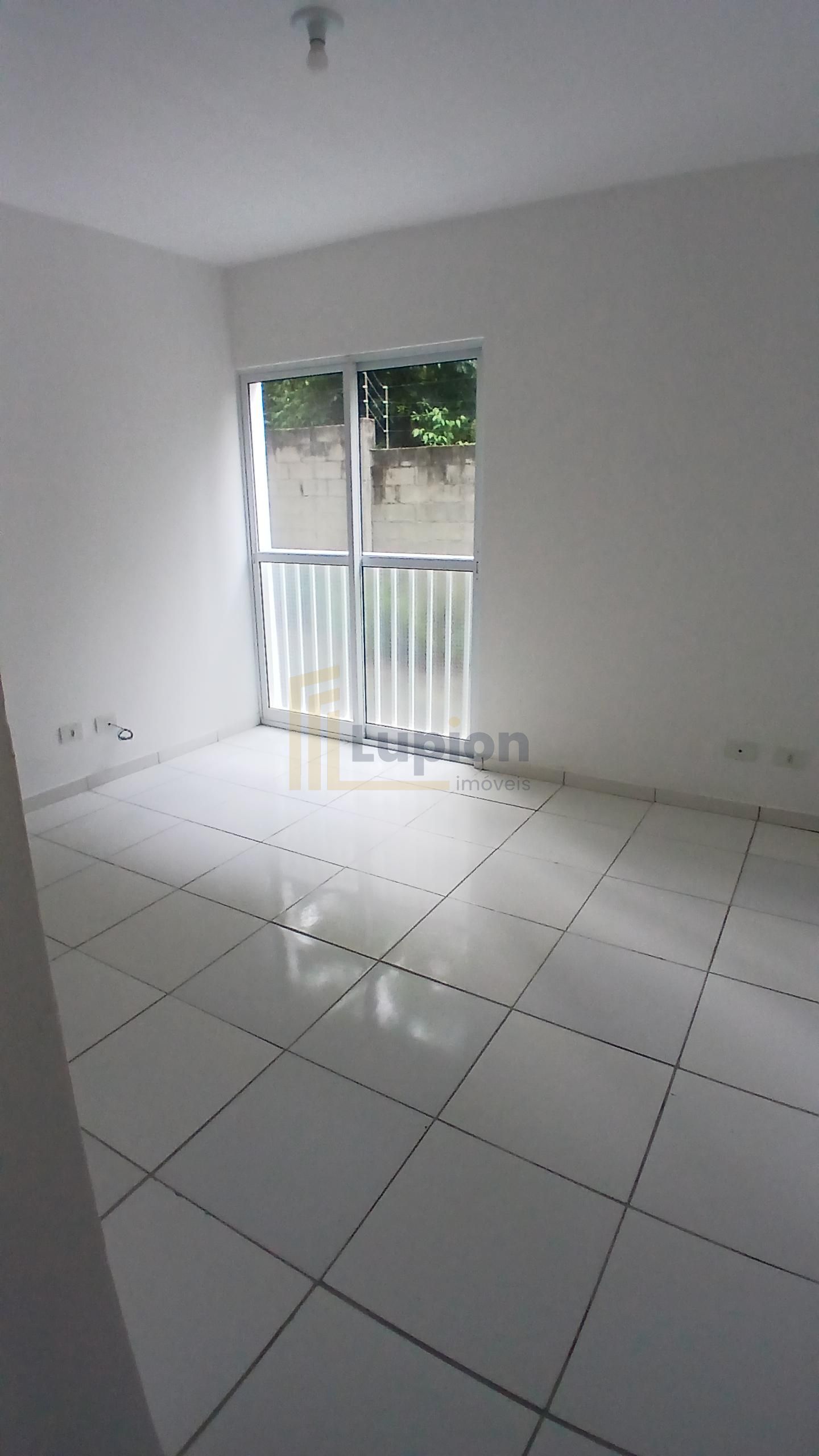 Apartamento 02 dormitórios no Santa Cândida - Residencial Reca...