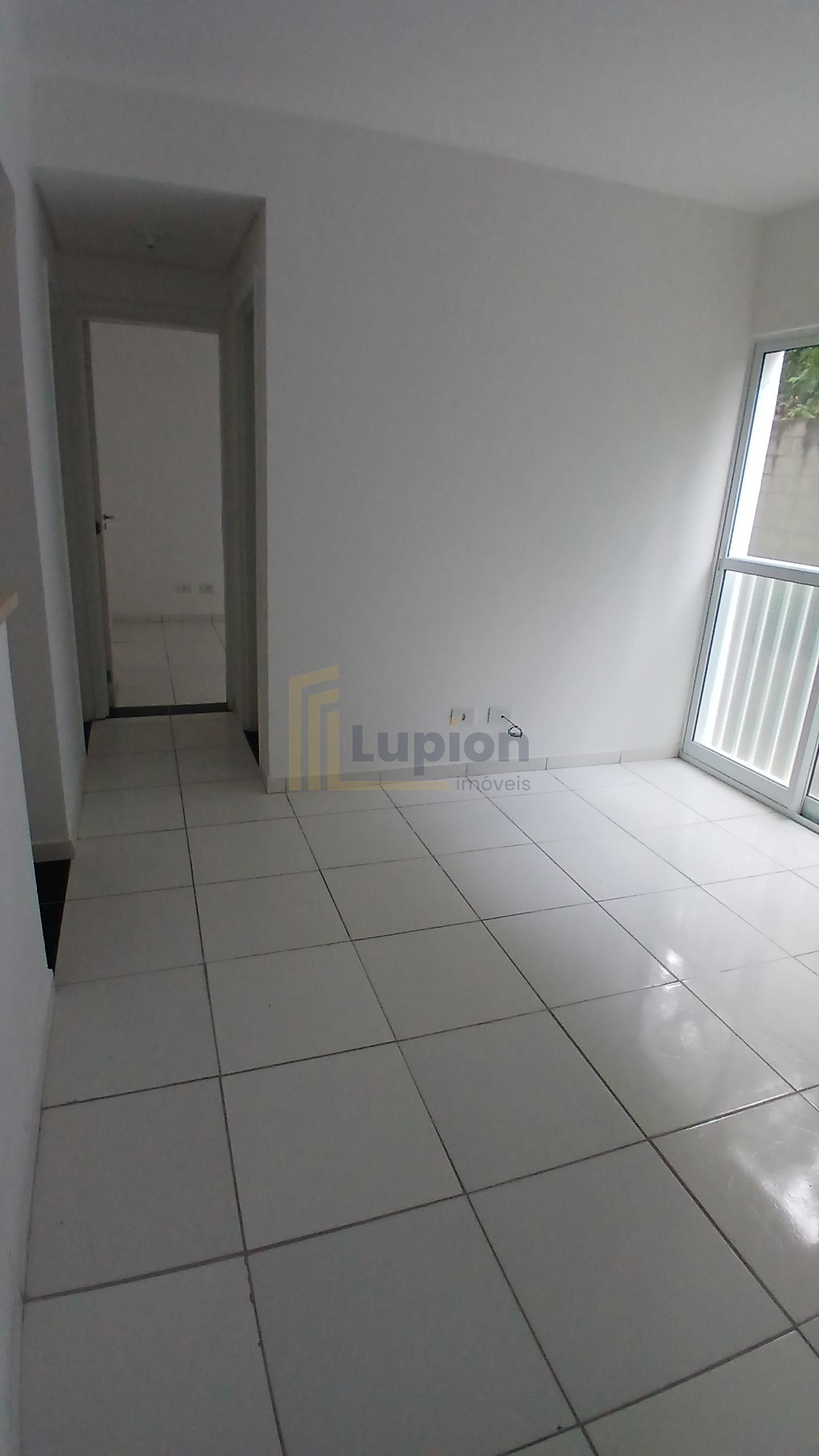 Apartamento 02 dormitórios no Santa Cândida - Residencial Reca...