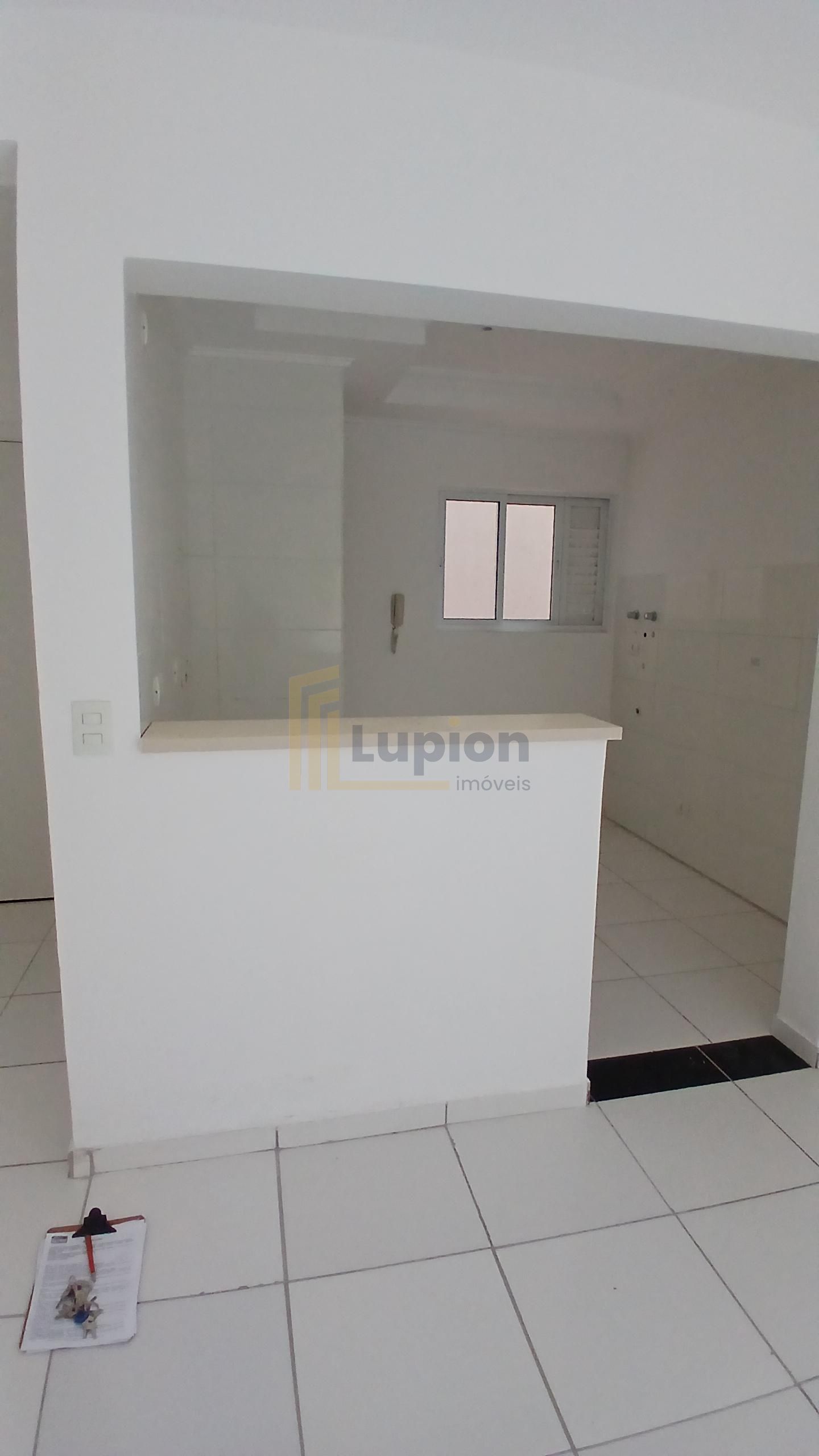 Apartamento 02 dormitórios no Santa Cândida - Residencial Reca...