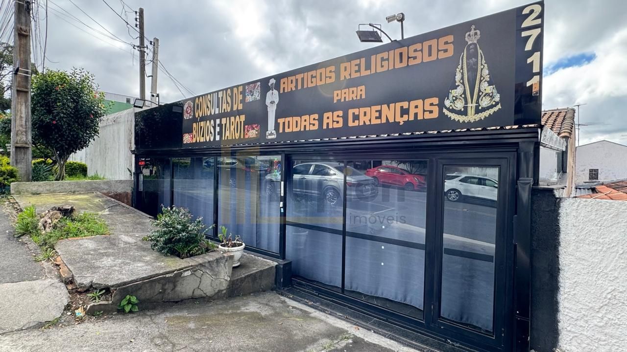 Ponto comercial + residência! Na principal rua do Bairro Alto!