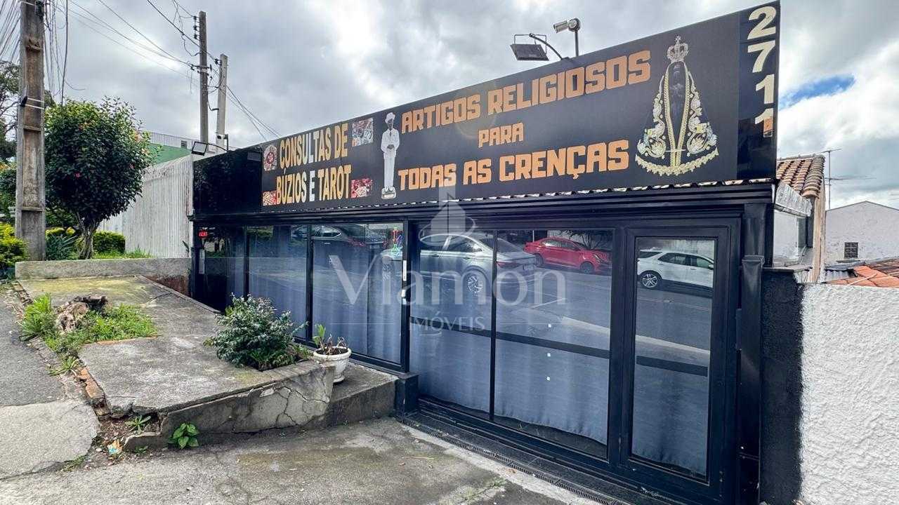 Ponto comercial + residência! Na principal rua do Bairro Alto!