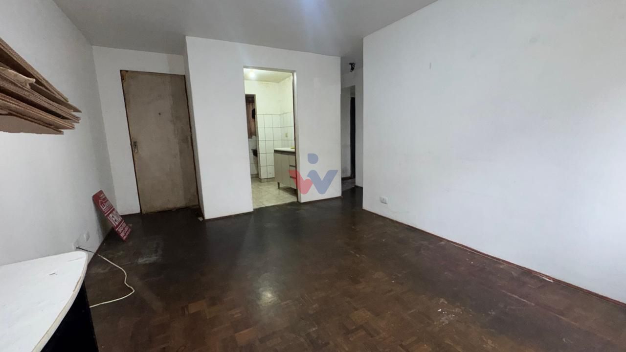Oportunidade única! Apartamento com excelente localização em C...