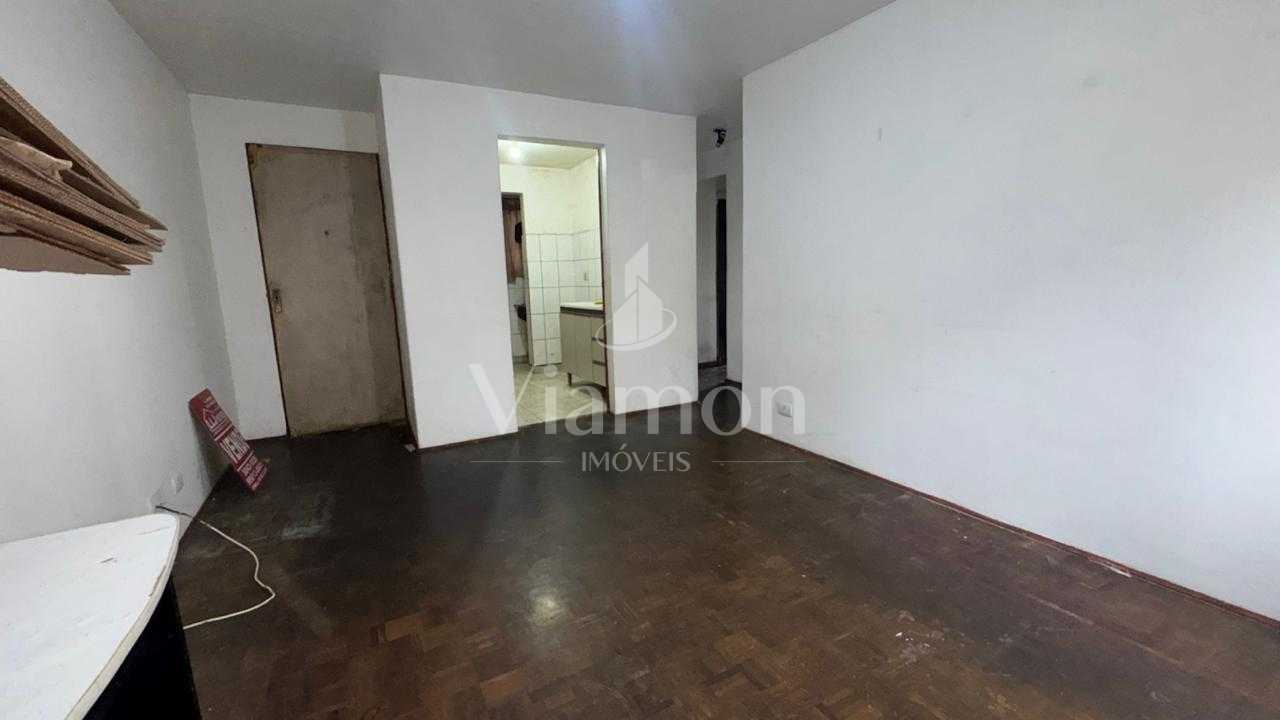 Oportunidade única! Apartamento com excelente localização em C...