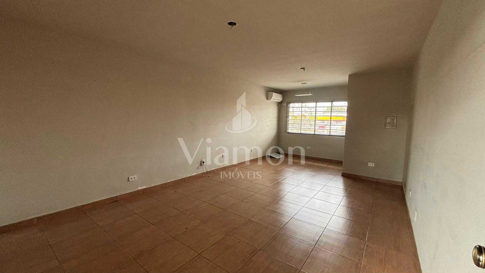 Sala comercial Novo Mundo 30 m2, rua principal e comercial R$ ...
