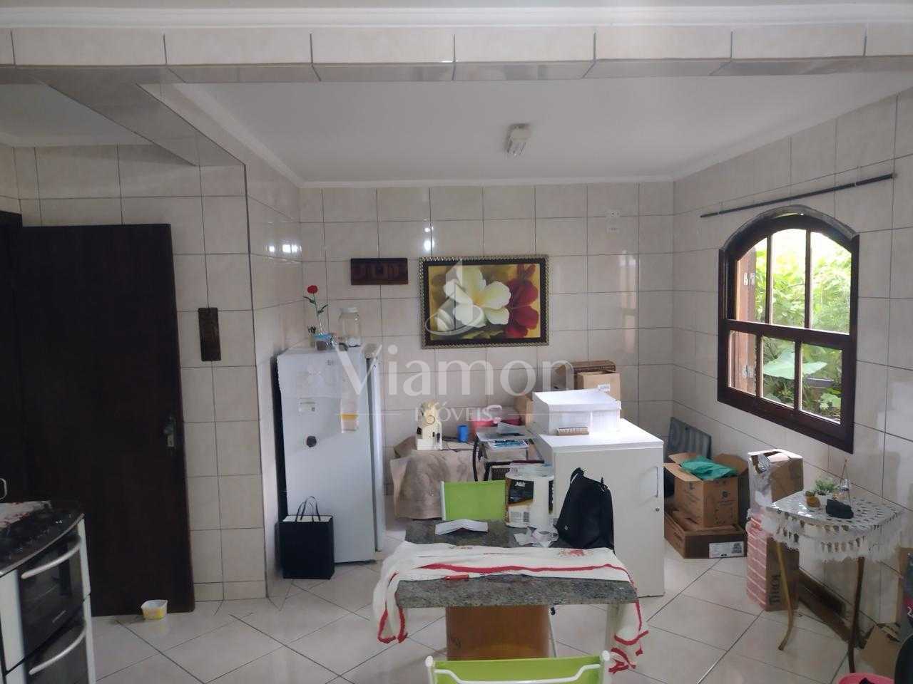 OPORTUNIDADE, PINEVILLE, CASA COM TERRENO DE 360M²