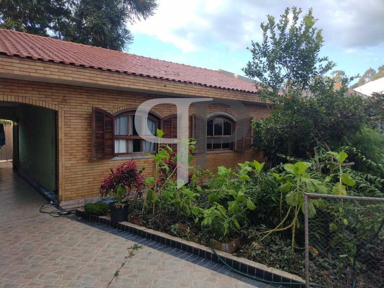 OPORTUNIDADE, PINEVILLE, CASA COM TERRENO DE 360M²