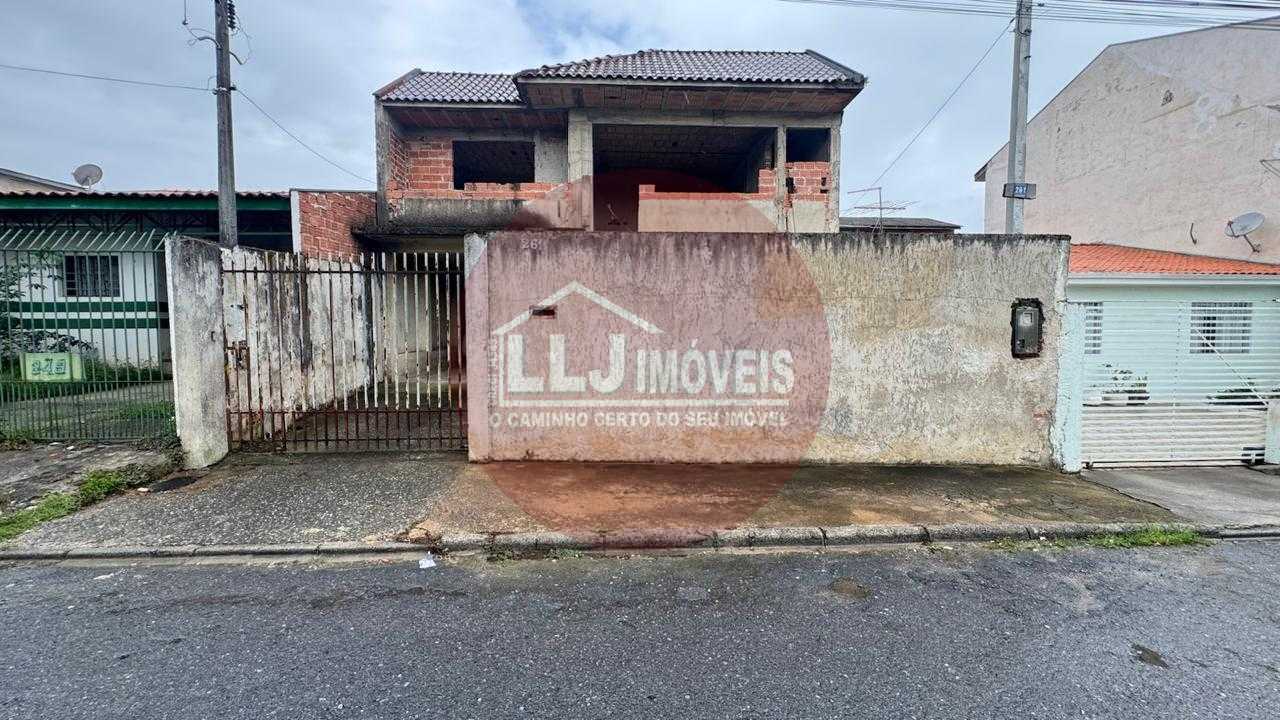 Sobrado com grande potencial no NOVO MUNDO!