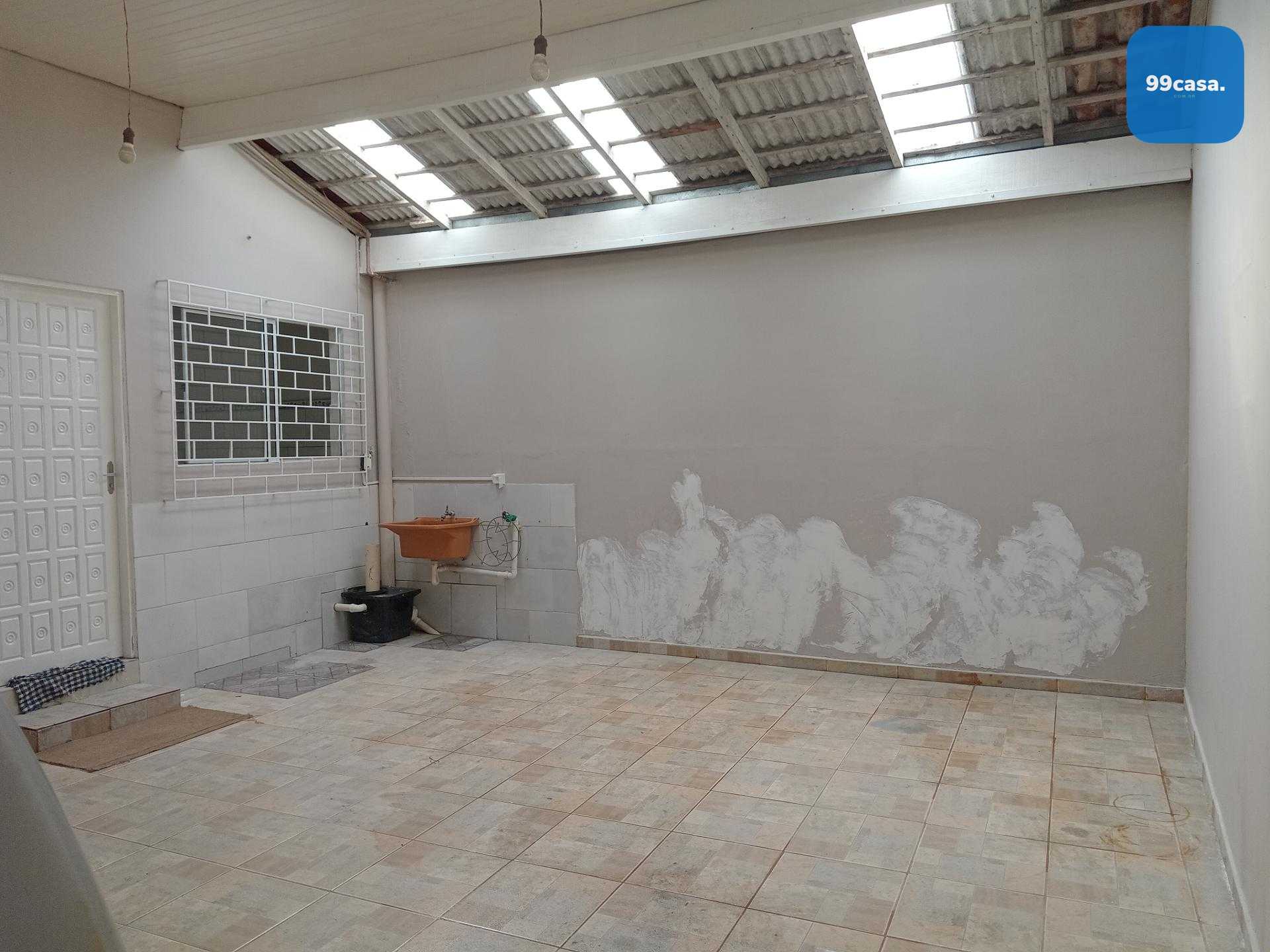 Casa em Condomínio para Locação, 03 dormitórios,  próx. termin...