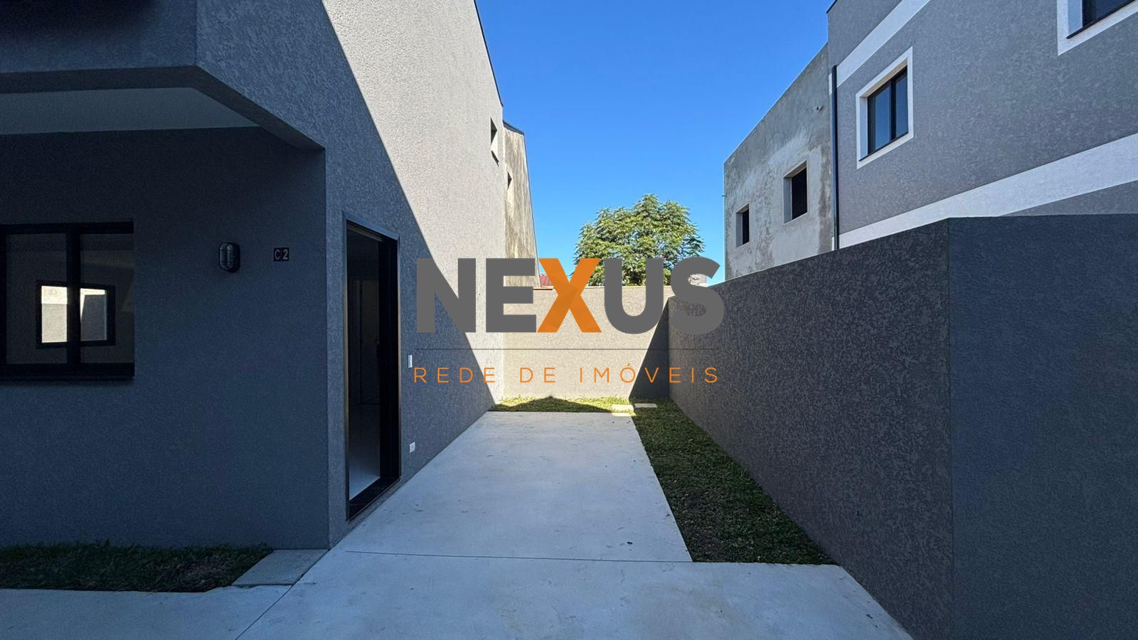 Casa em Condomínio! Bairro Alto 76m² Òtimo Padrão De Construção!