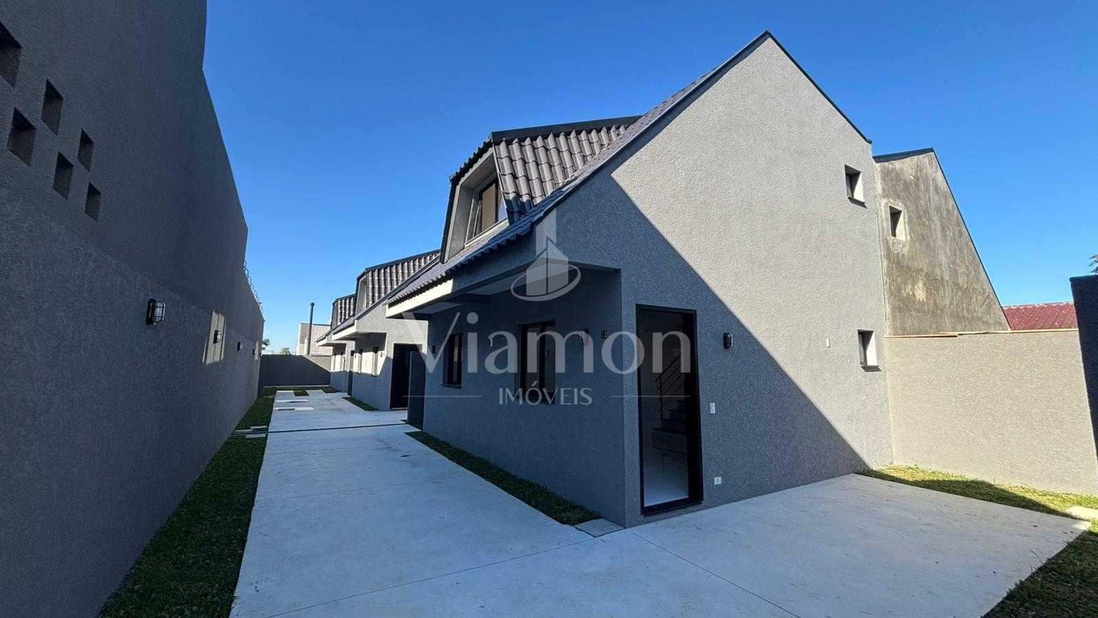 Casa em Condomínio! Bairro Alto 76m² Òtimo Padrão De Construção!