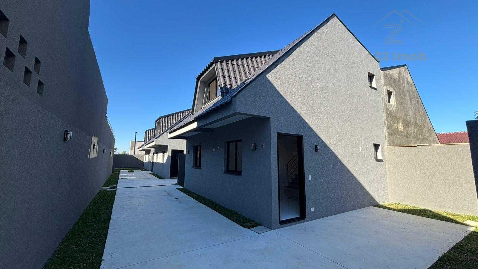 Casa em Condomínio! Bairro Alto 76m² Òtimo Padrão De Construção!